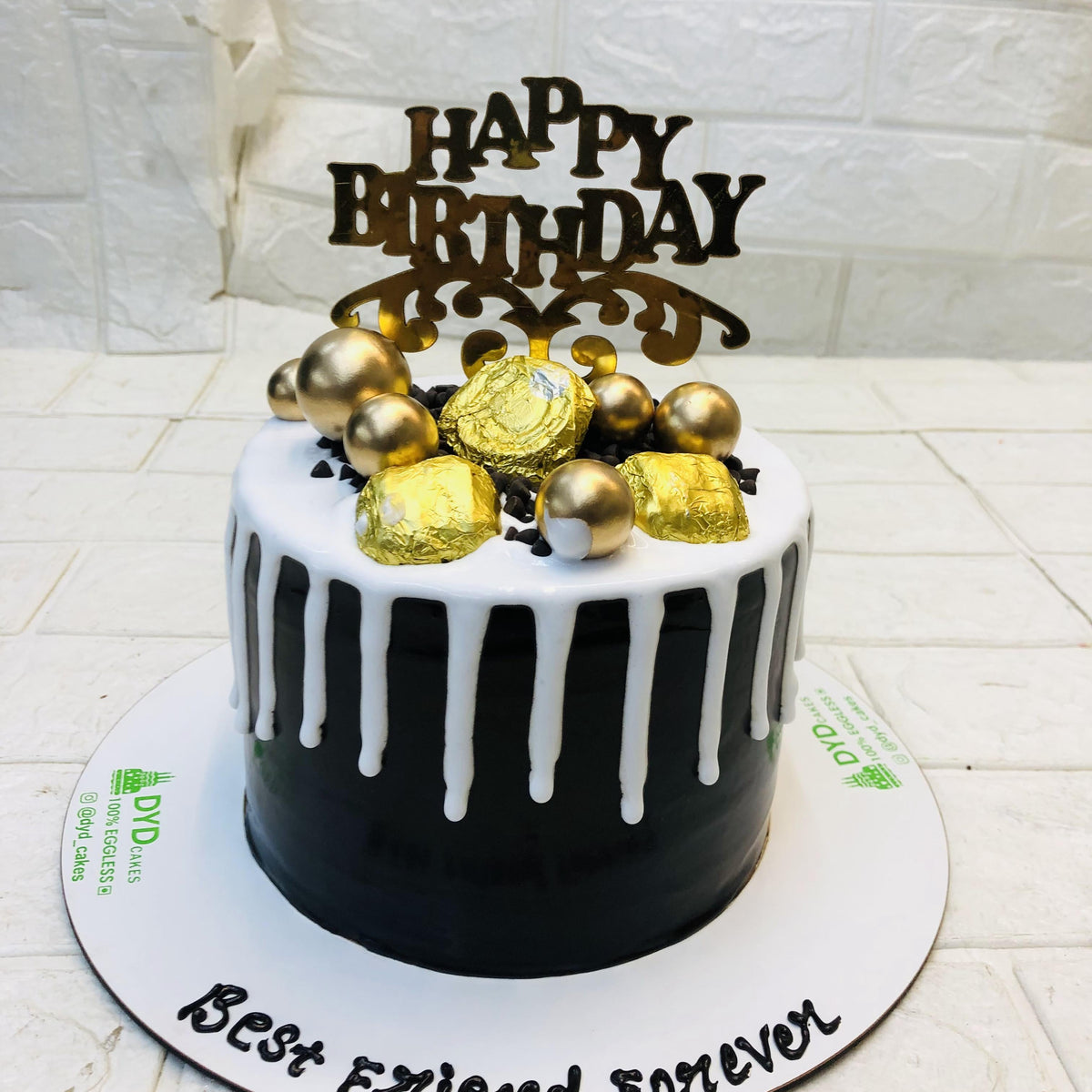 White Cream Drip Cake – Bento Cakes Noida