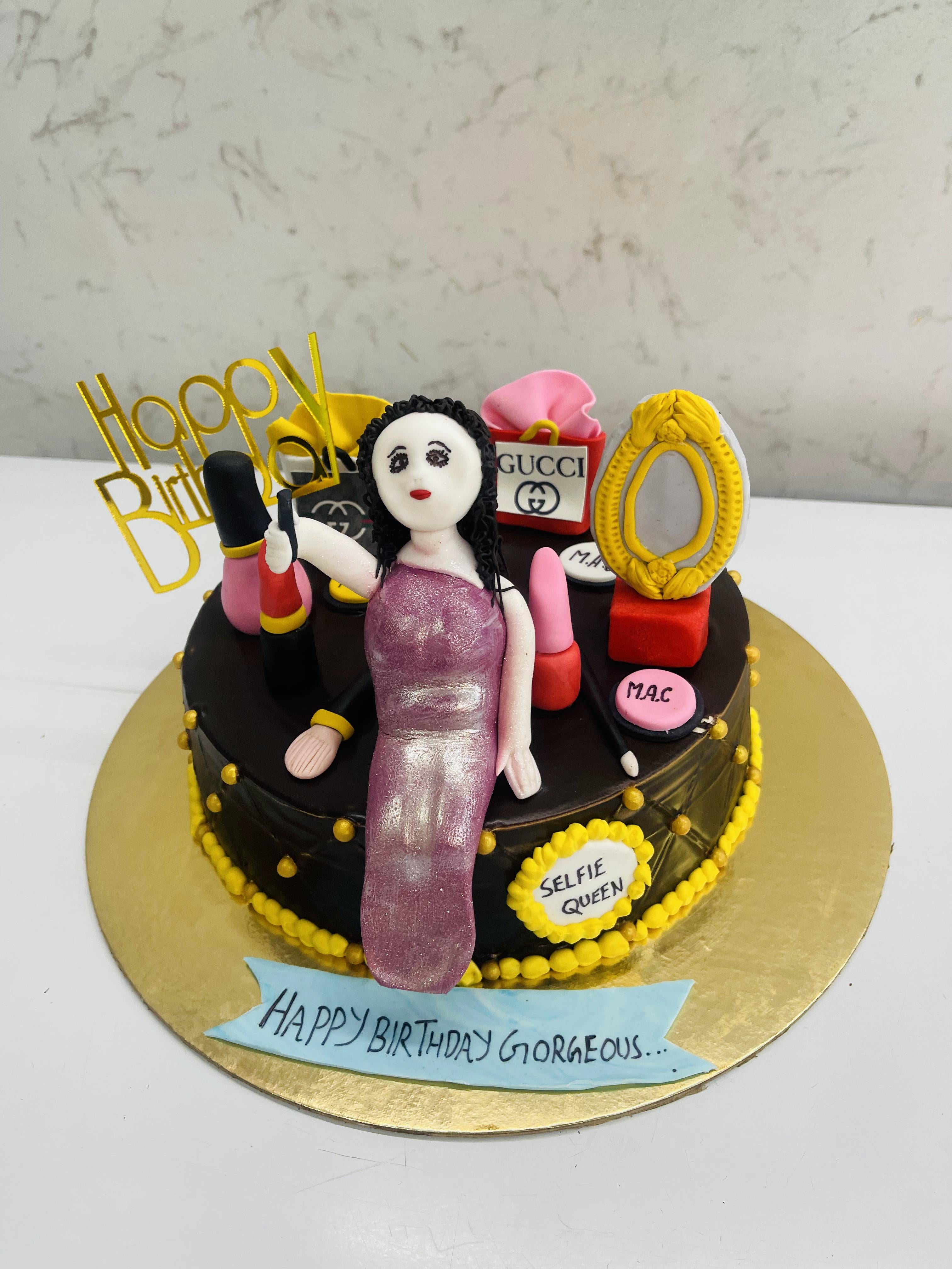 Dolly Cakes