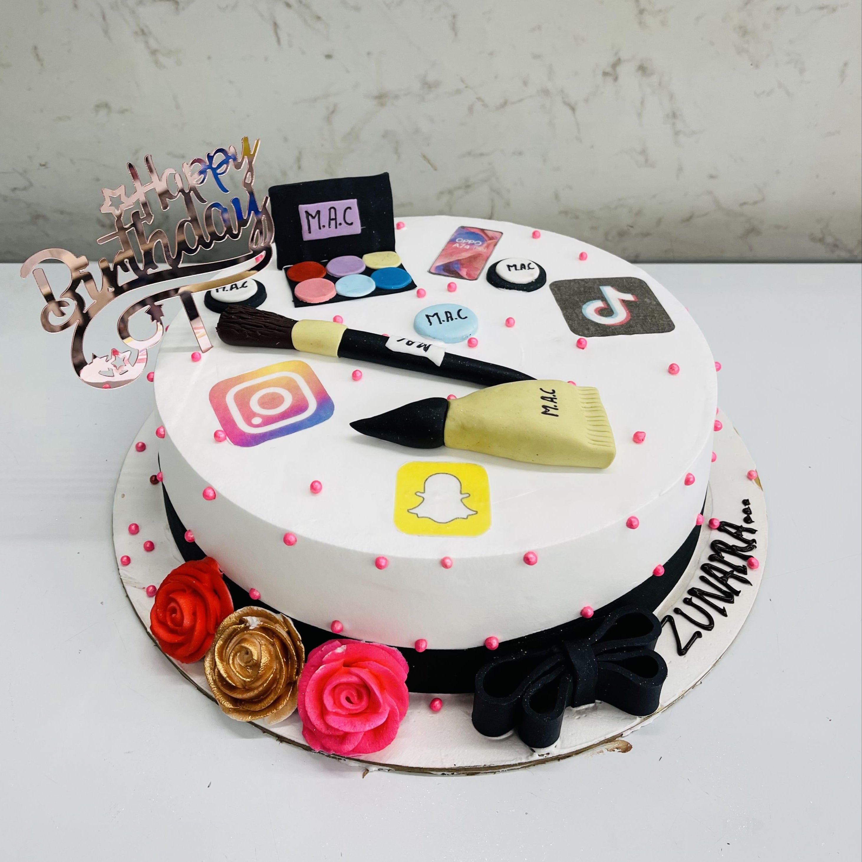 Makeup Cake