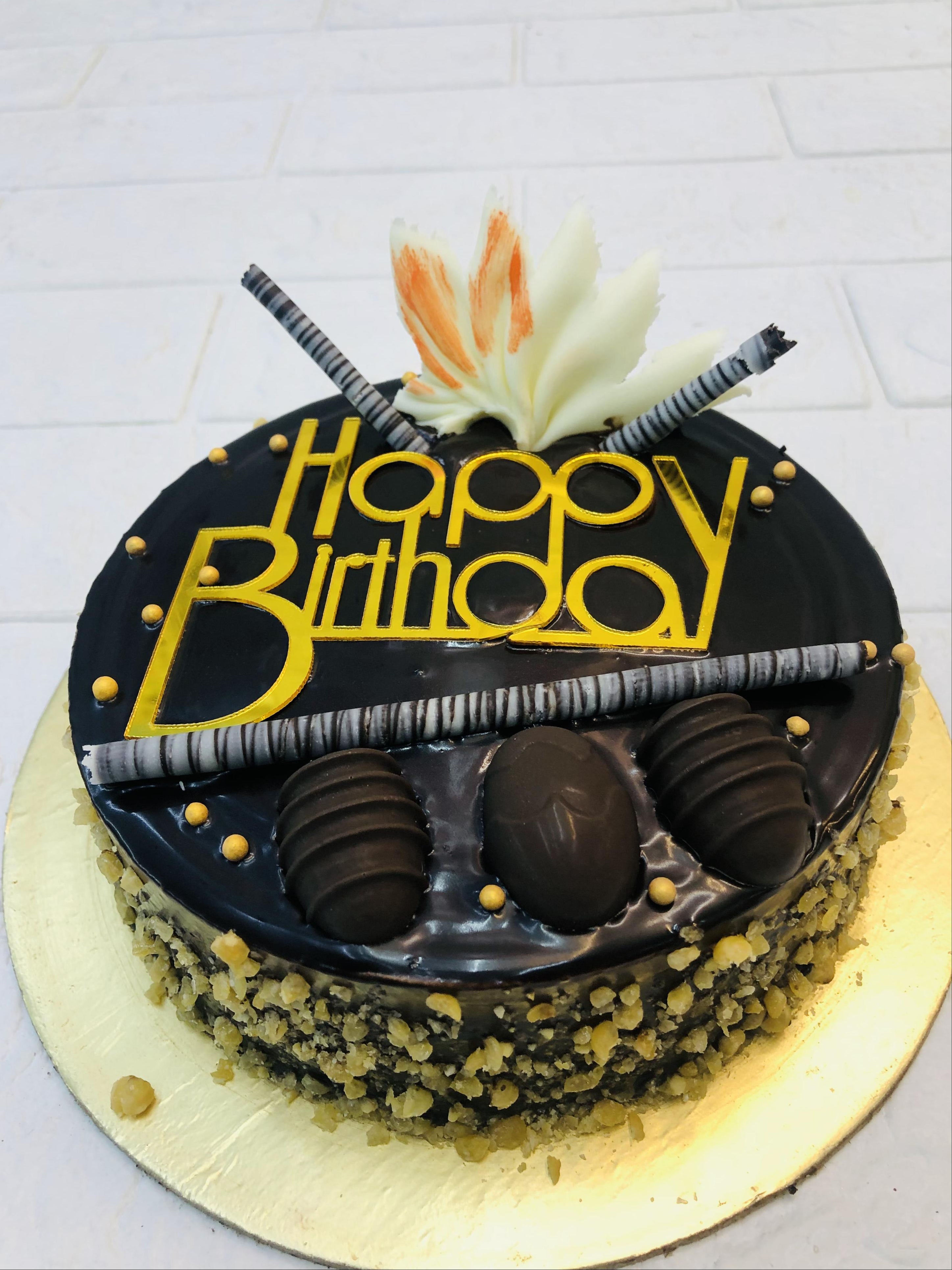 Black Chocolate Balls Cake