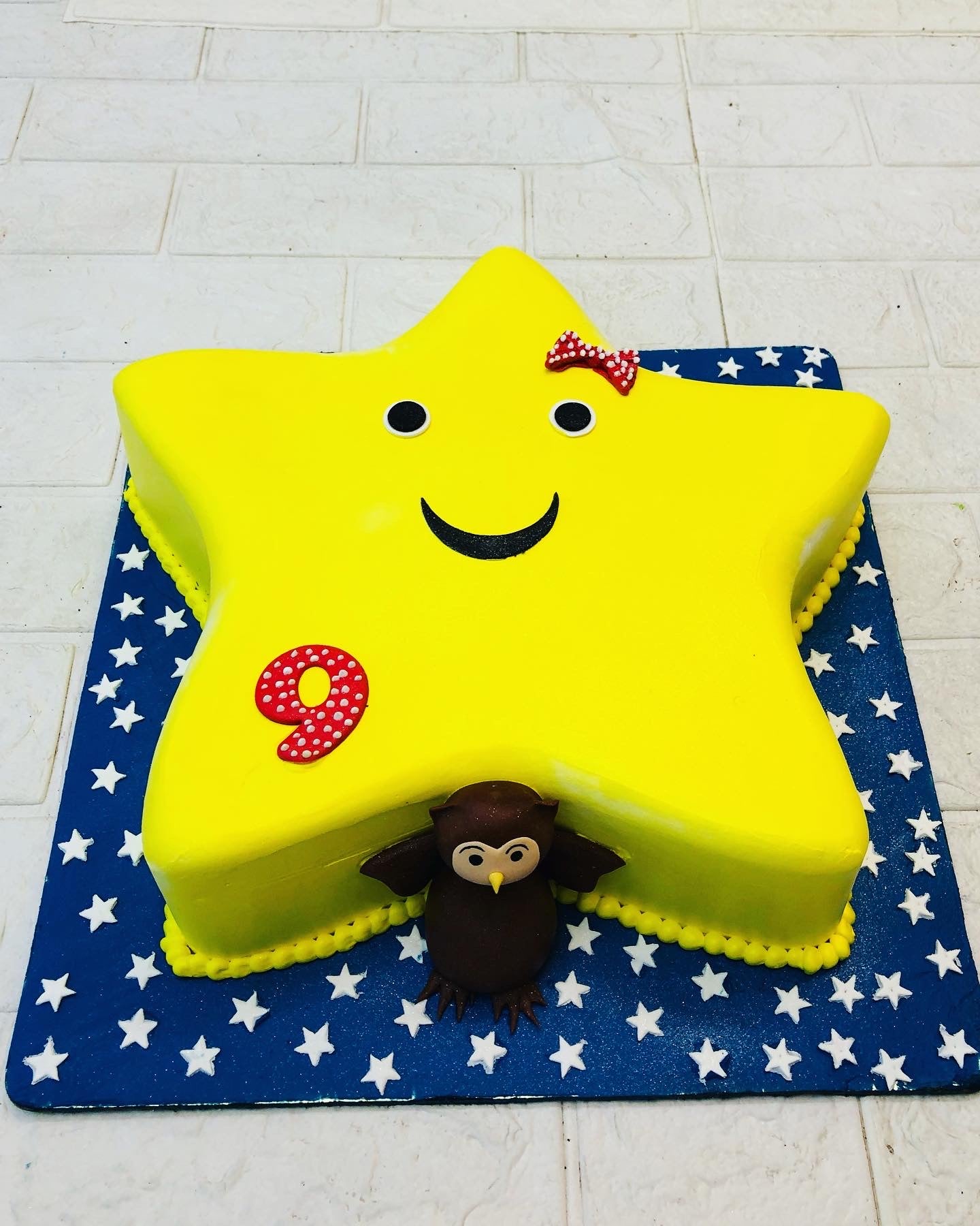Star Shape Yellow Cake
