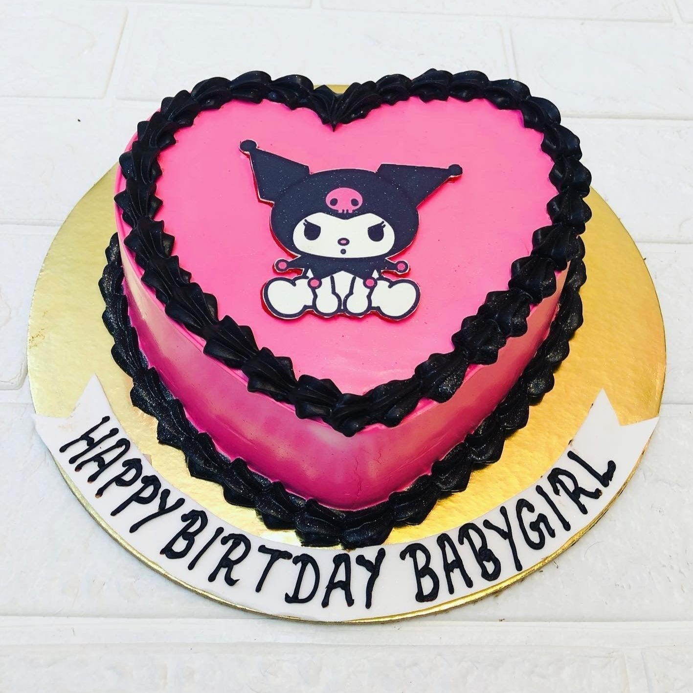 Love Buttercream Cake