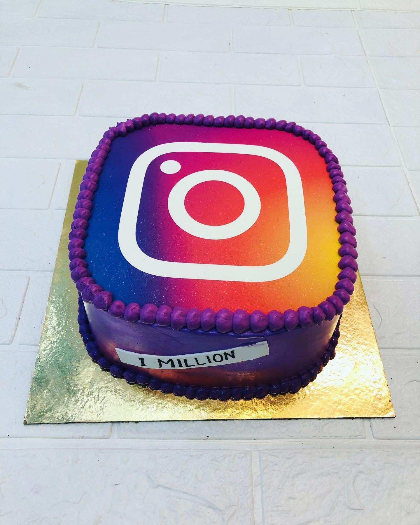 Instagram Theme Cake