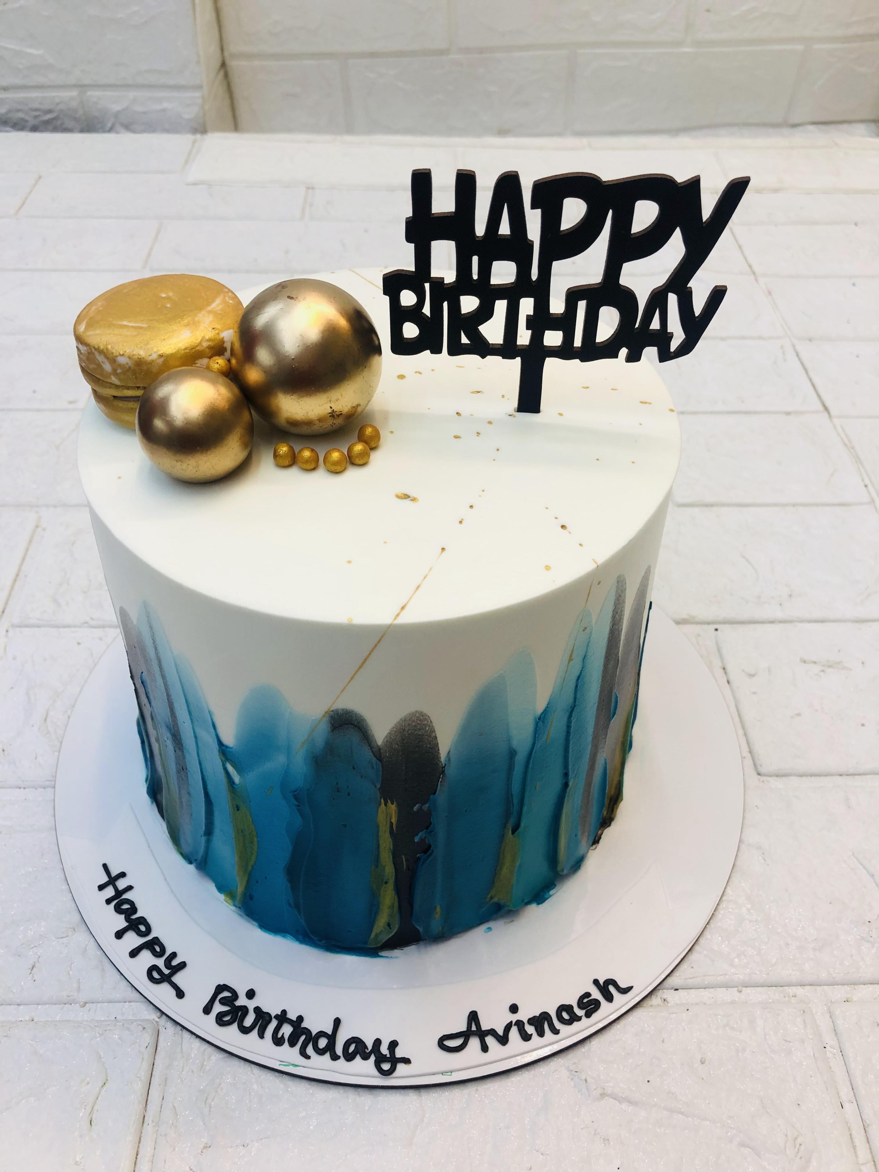 Cream Feather Blue Cake