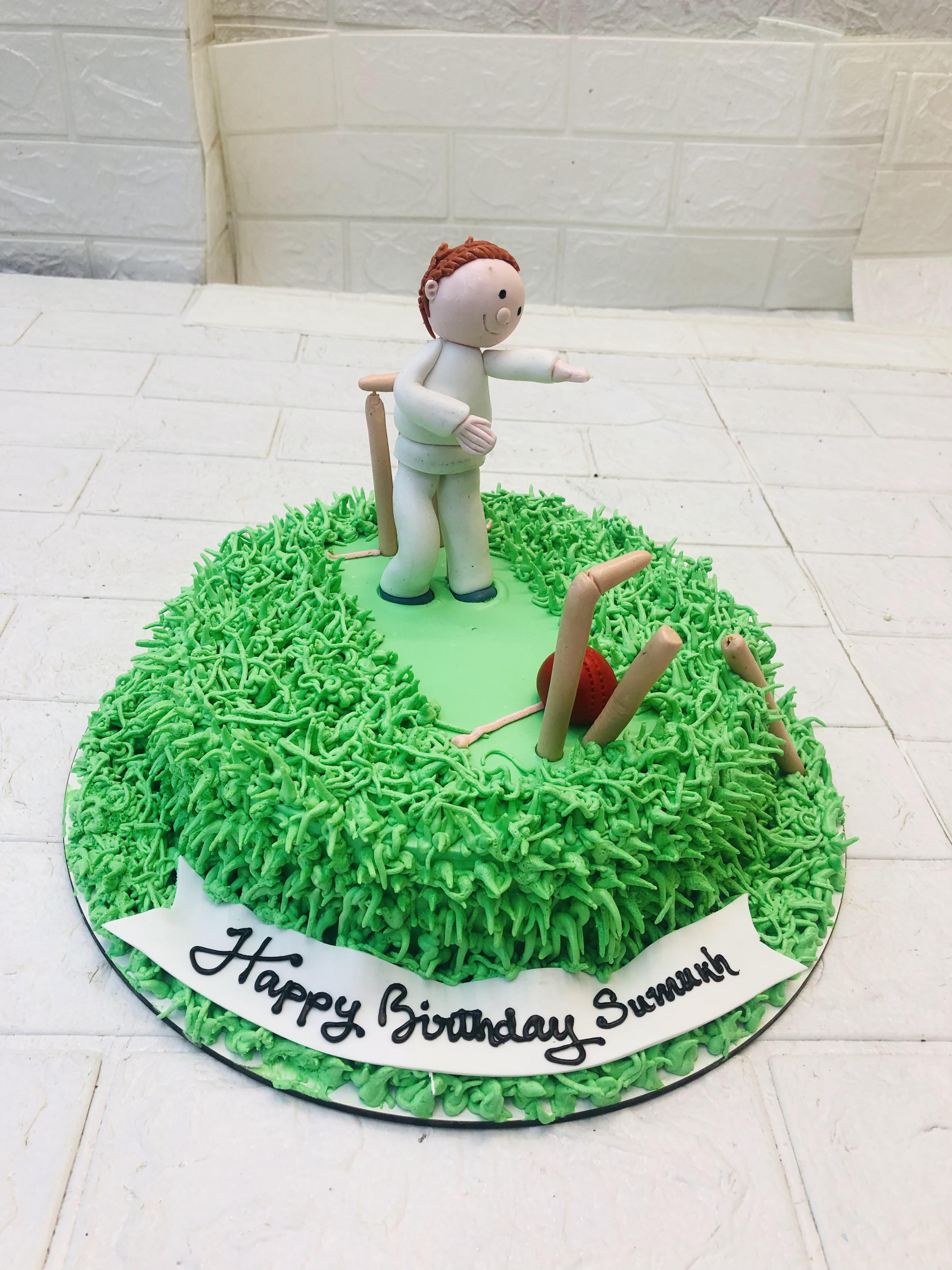 Green Grass Cricket Pitch Cake