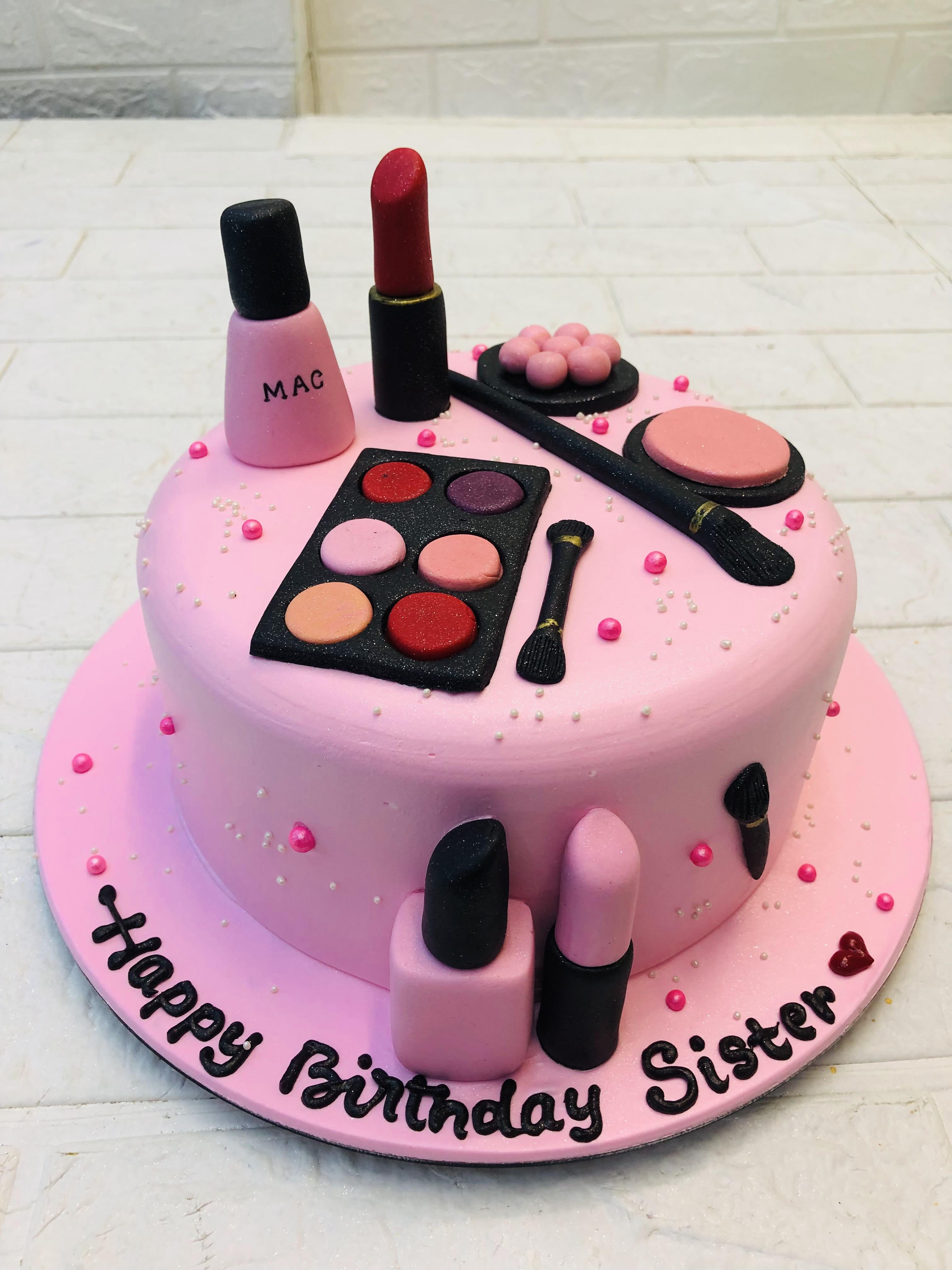 Makeup Kit Cake 3