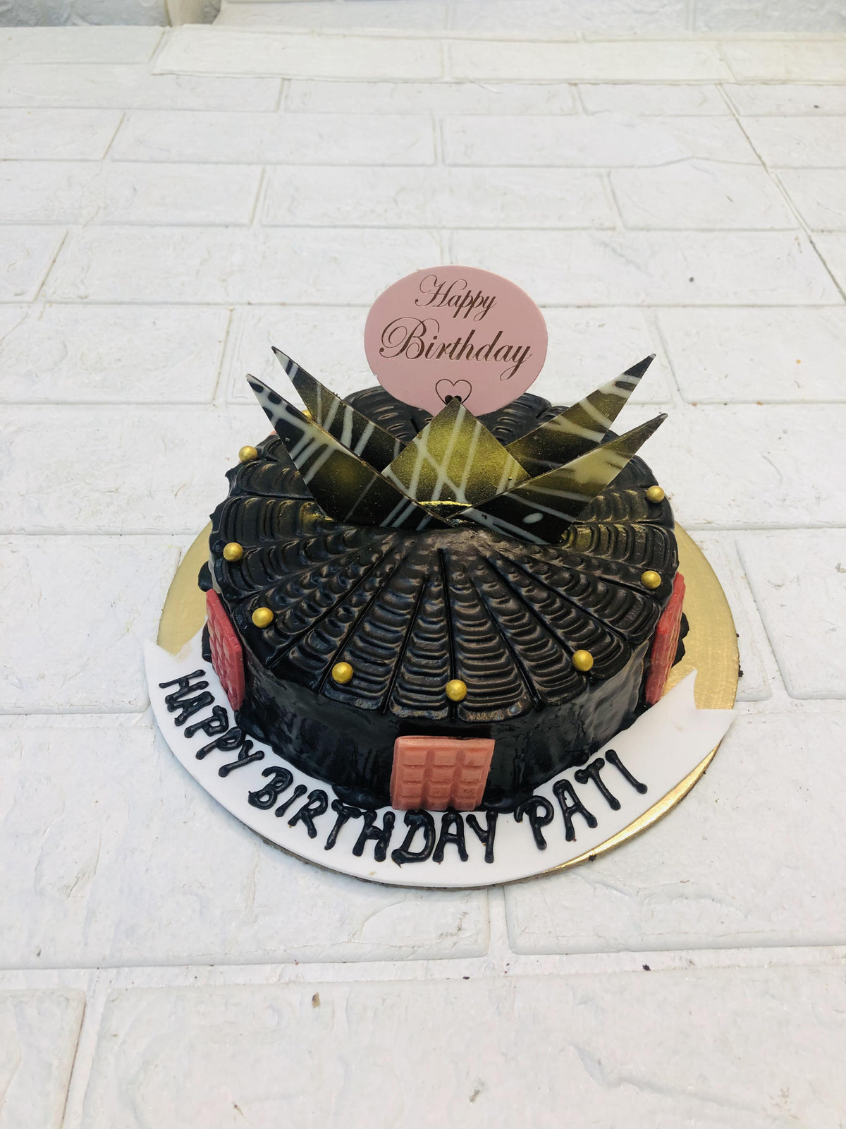 Chocochip Chocolate Cake