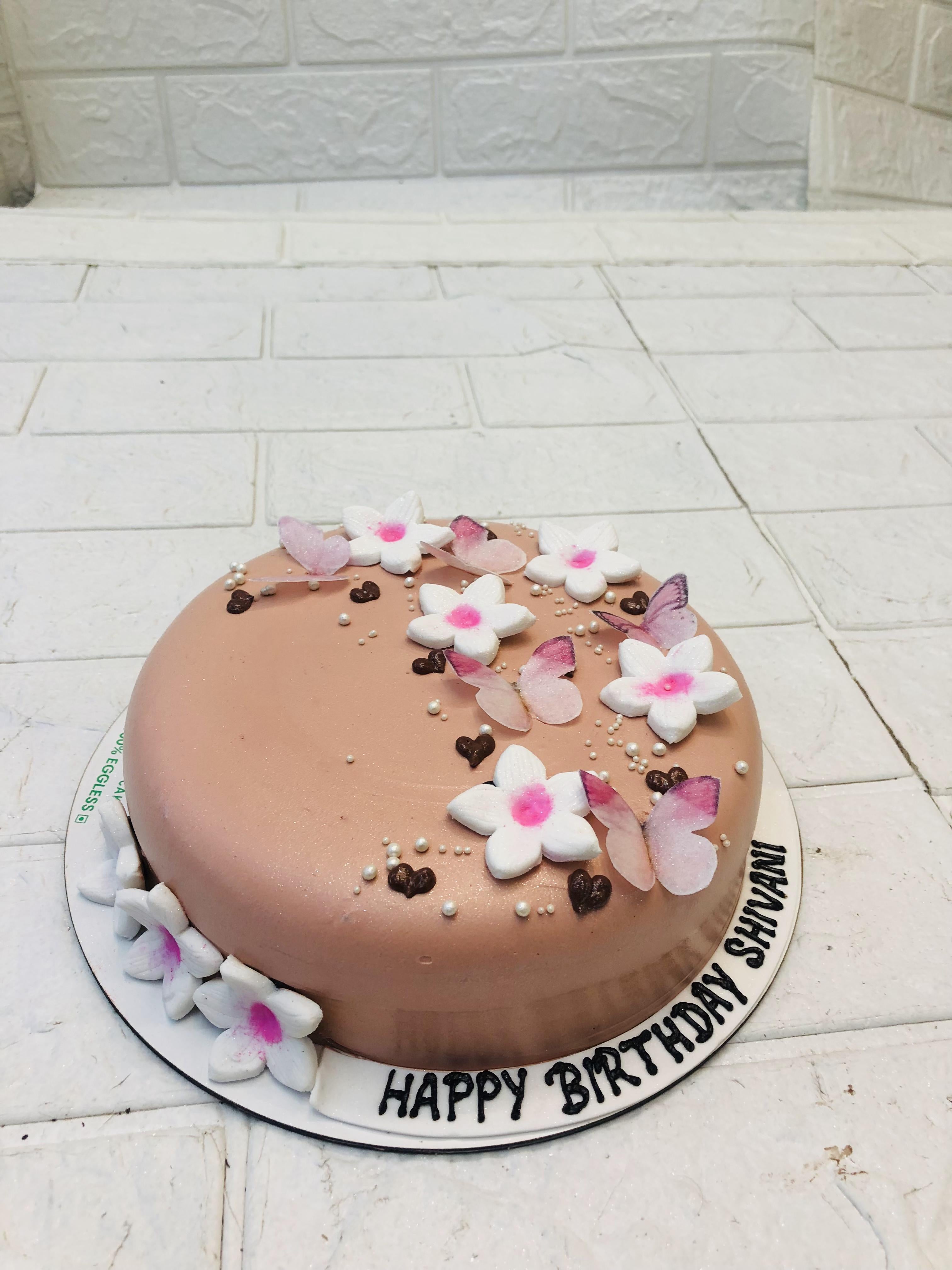 Flower Design Chocolate Cake