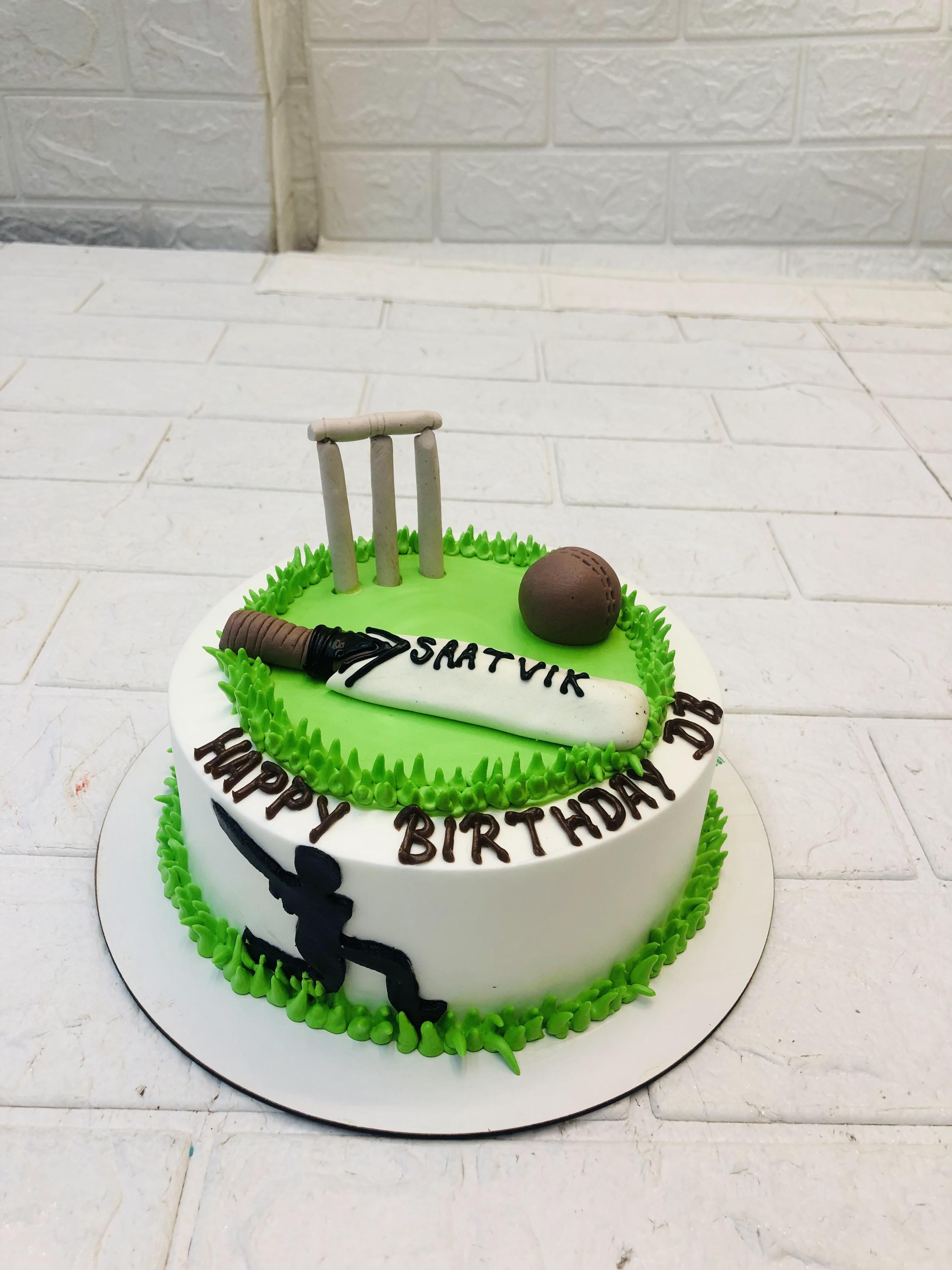 Divine Cricket Pitch cake