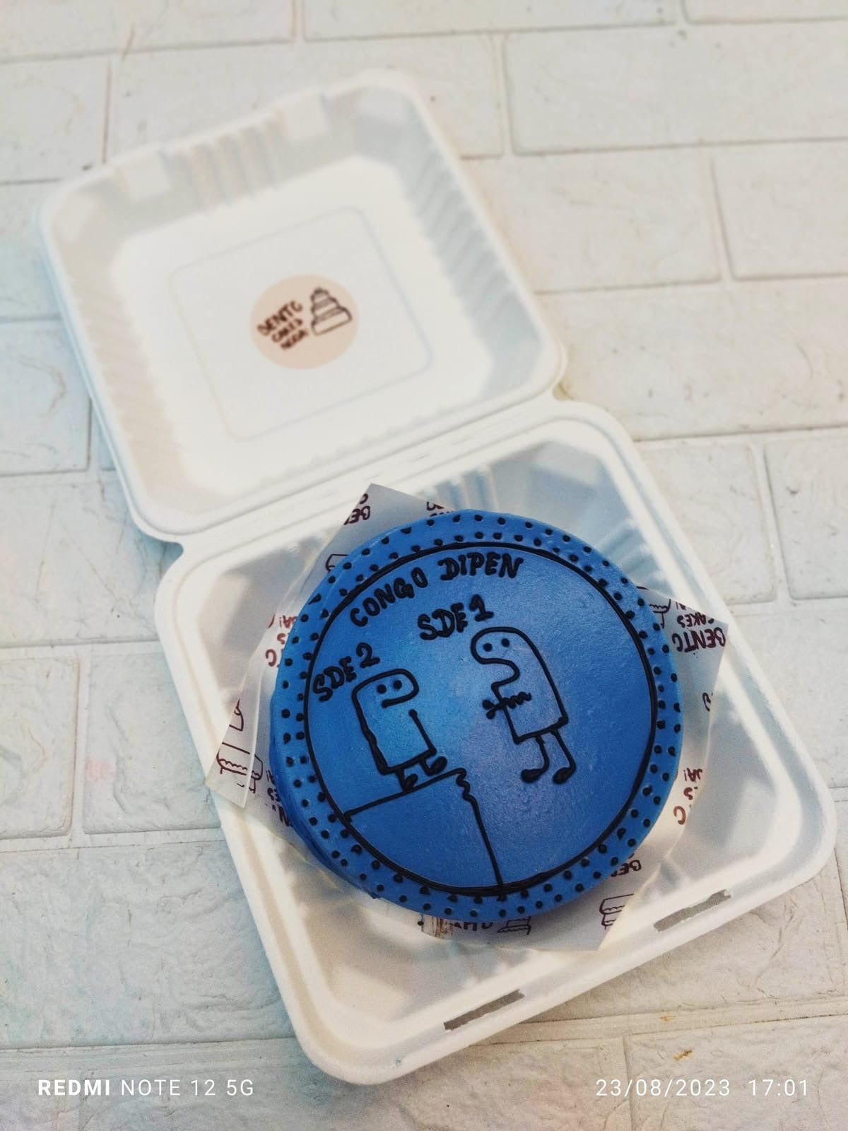 Mimi Theme Dark Blue Bento Cake