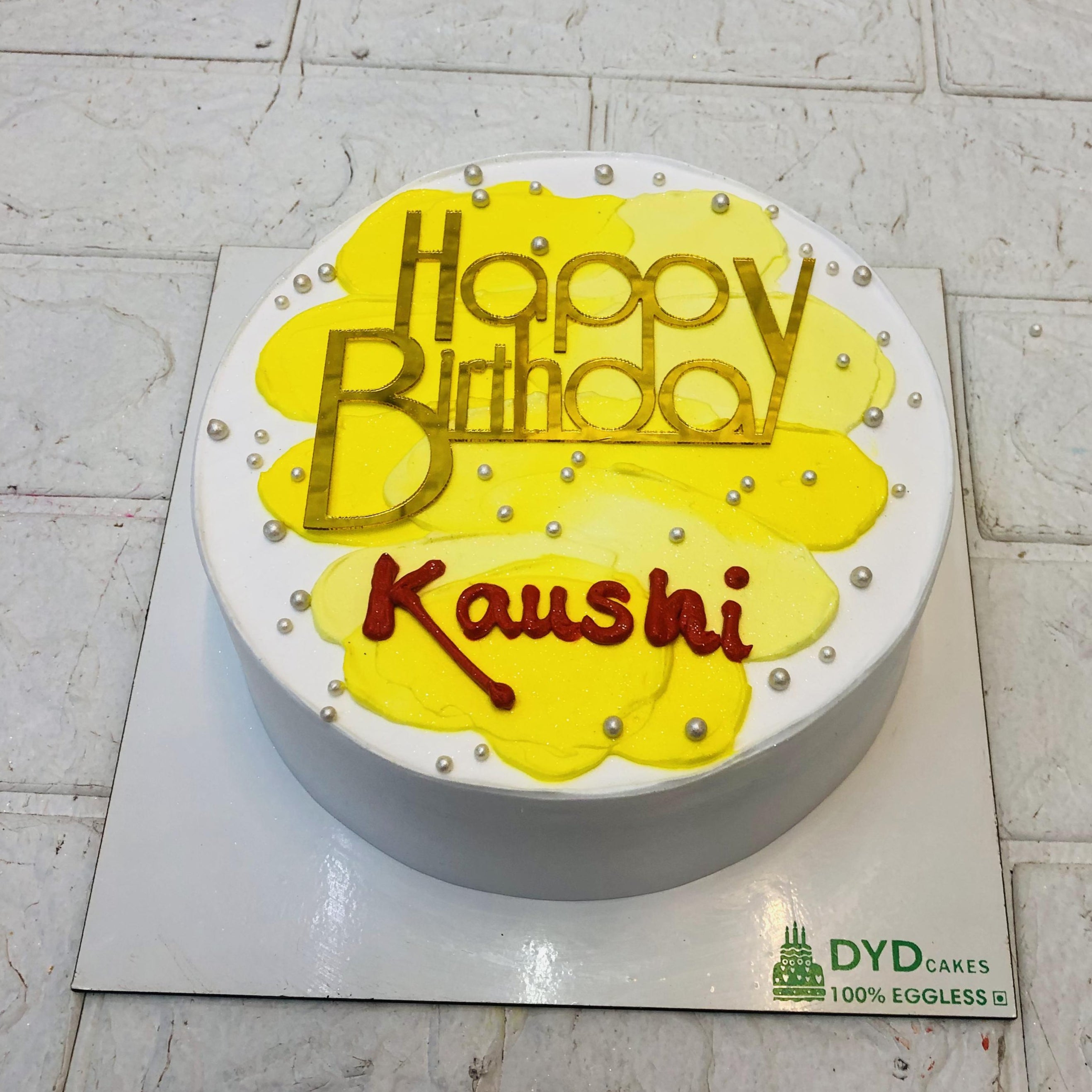 Yellow Cream White Cake