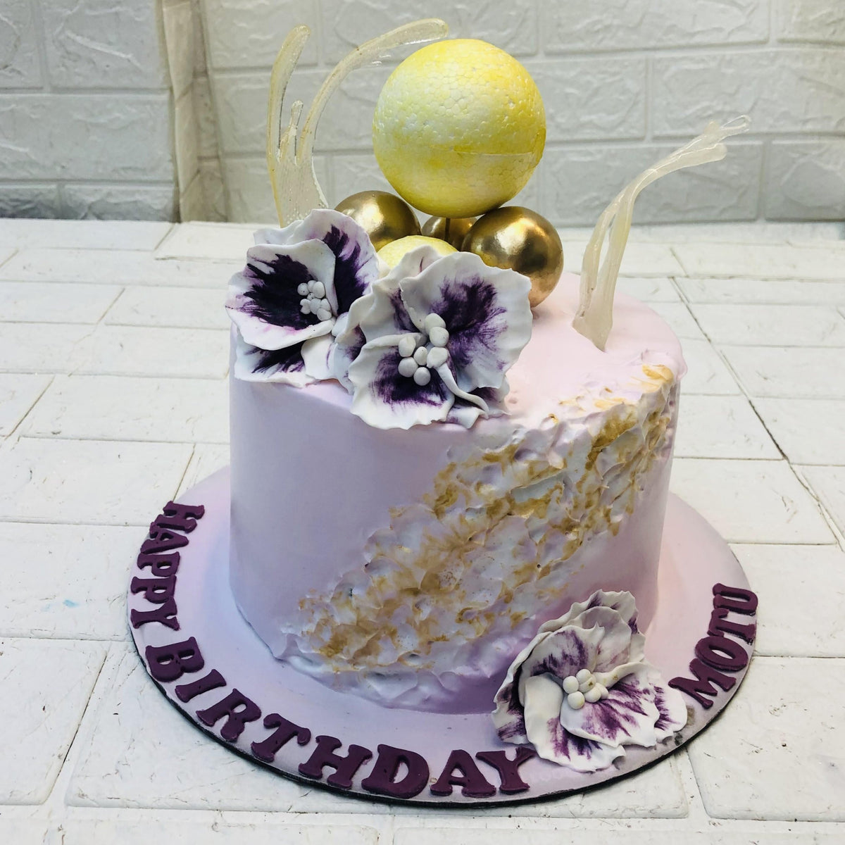Light Purple Florals Cake
