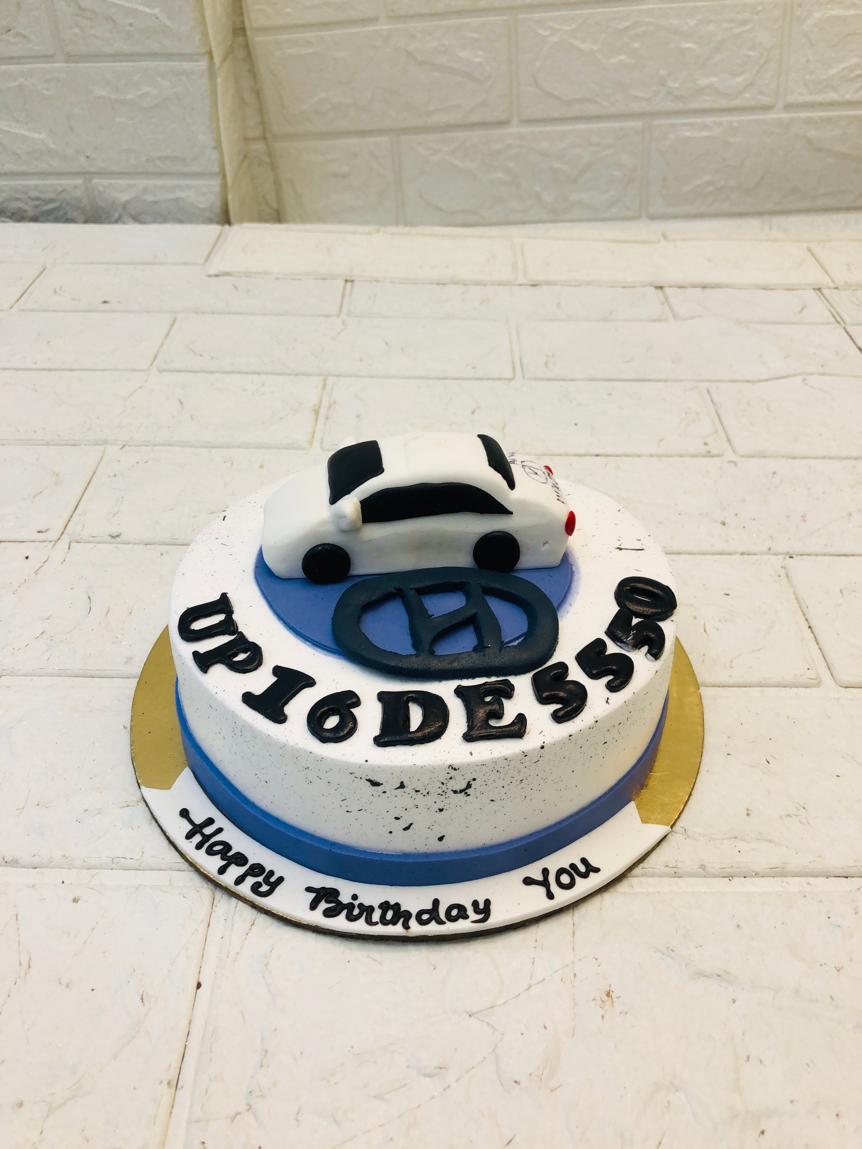 Hyundai Car Cake