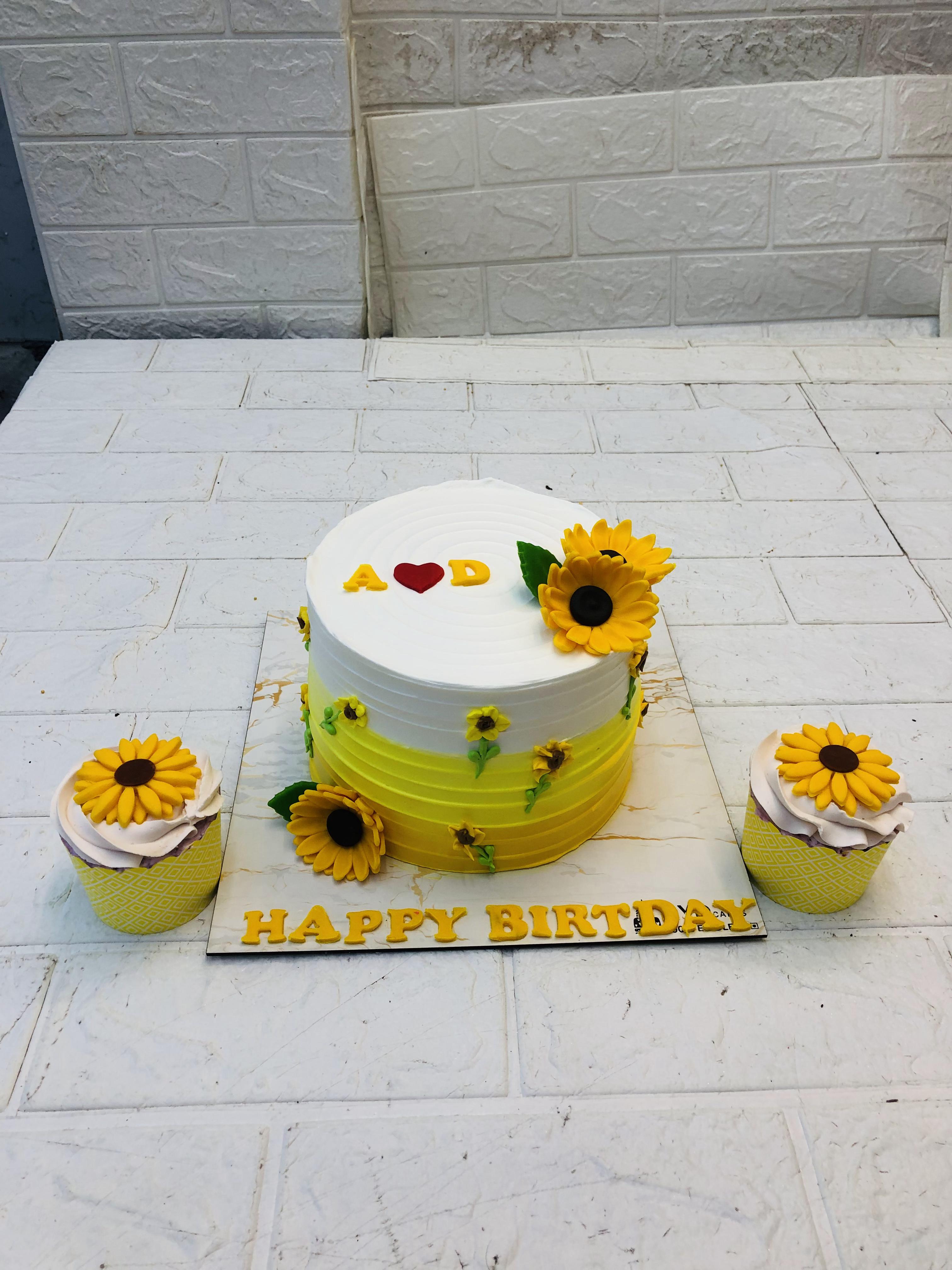Sun Flower Combo Cake
