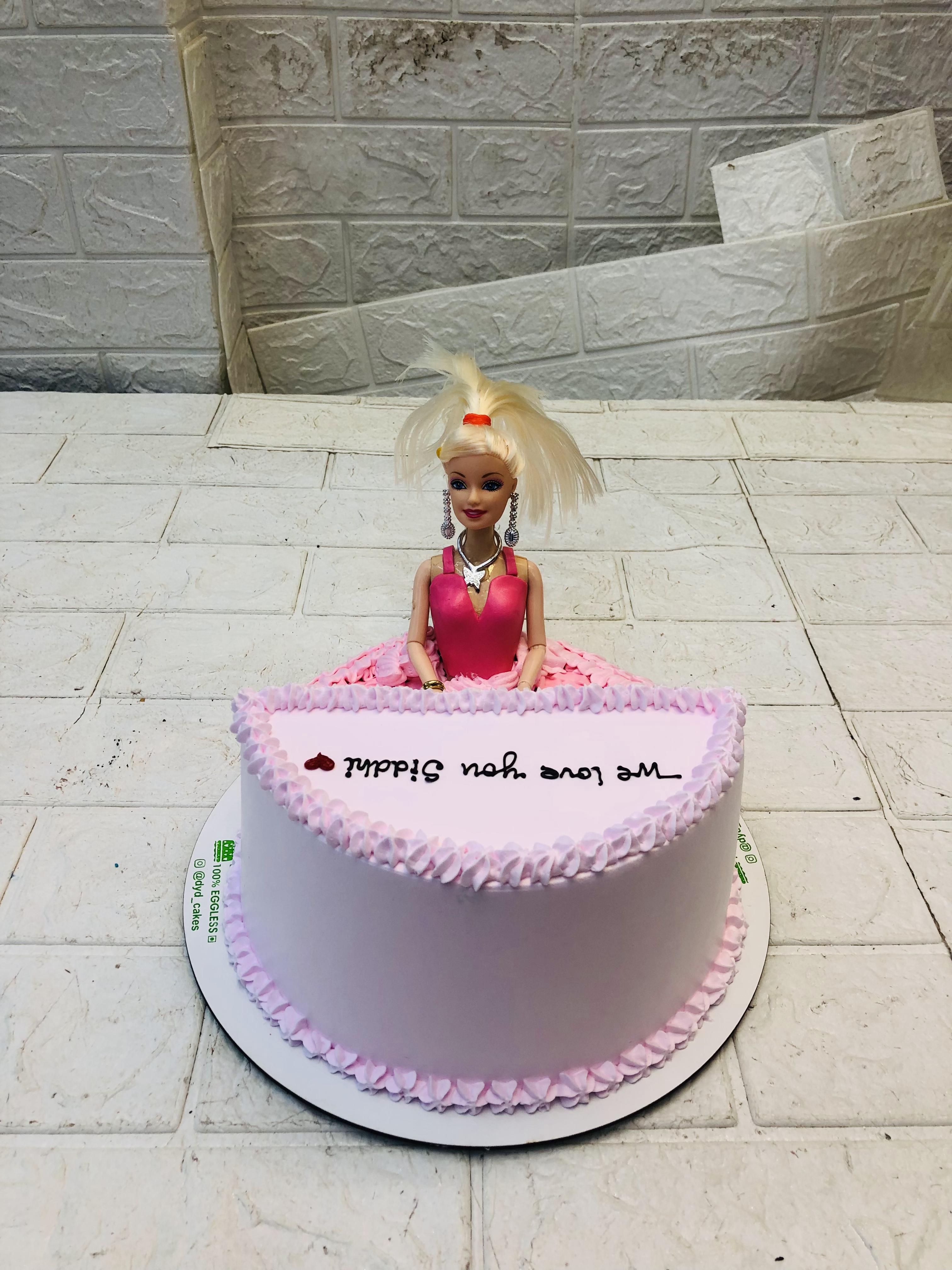 Girl Playing Piano Cake