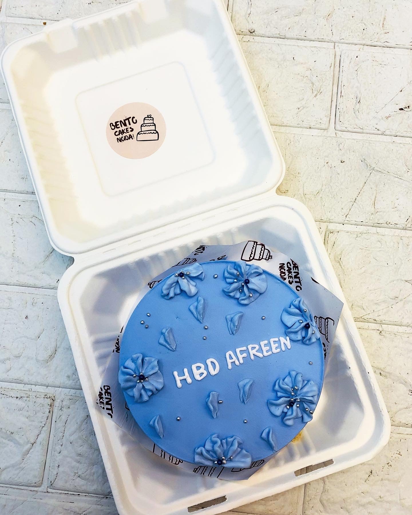 Blue Florals Theme Bento Cake