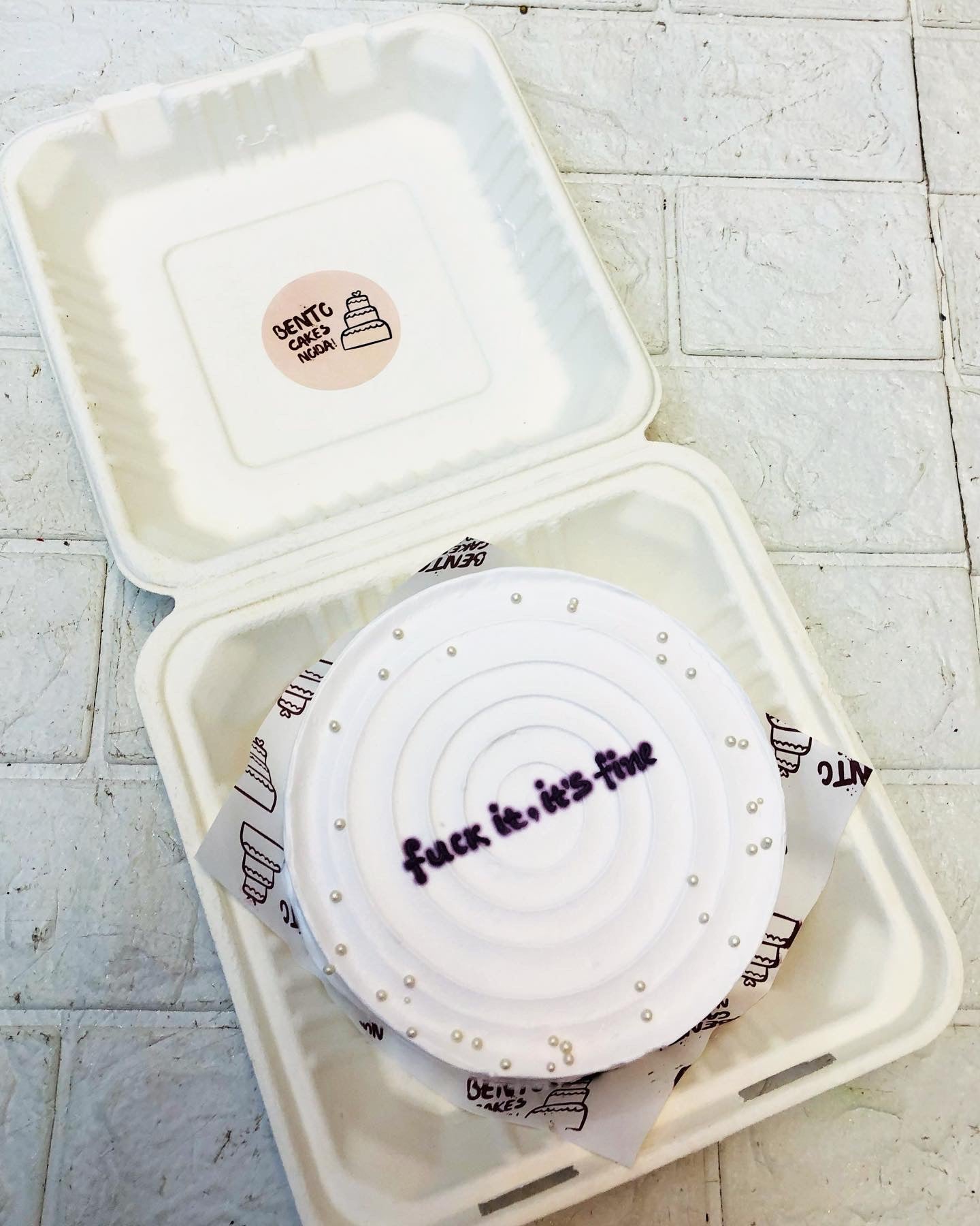 White purpal Bento Cake