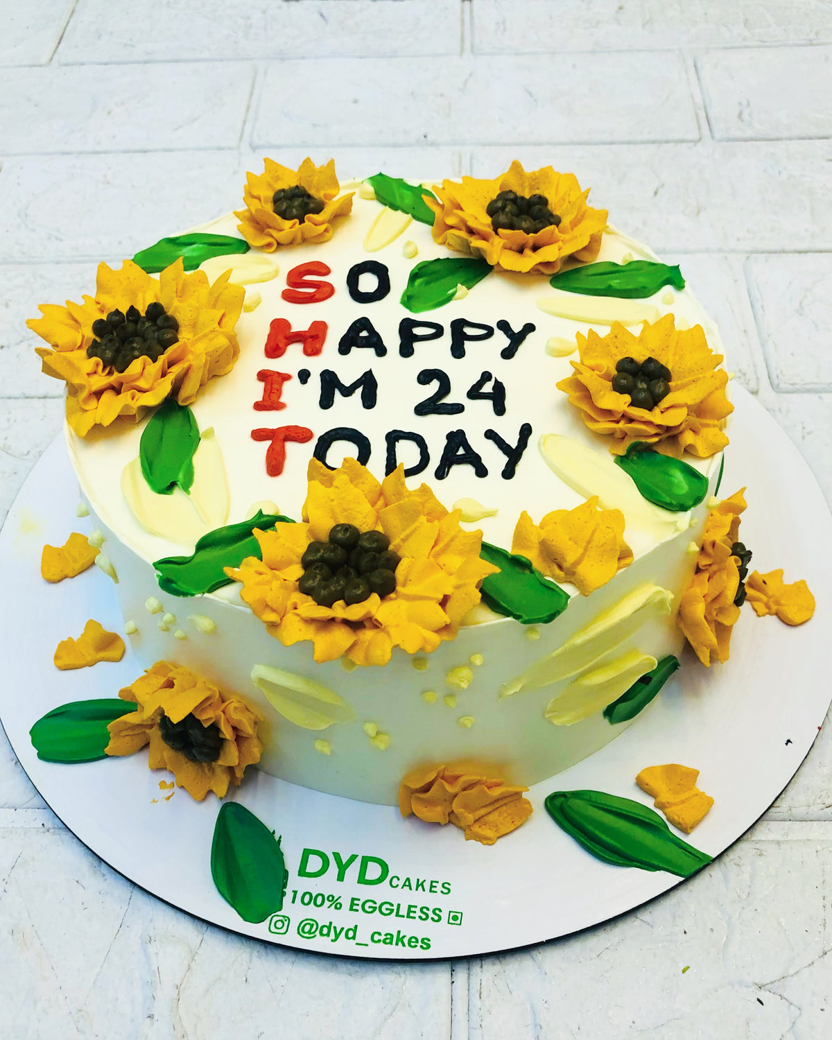 Beautiful Sunflowers Birthday Cake