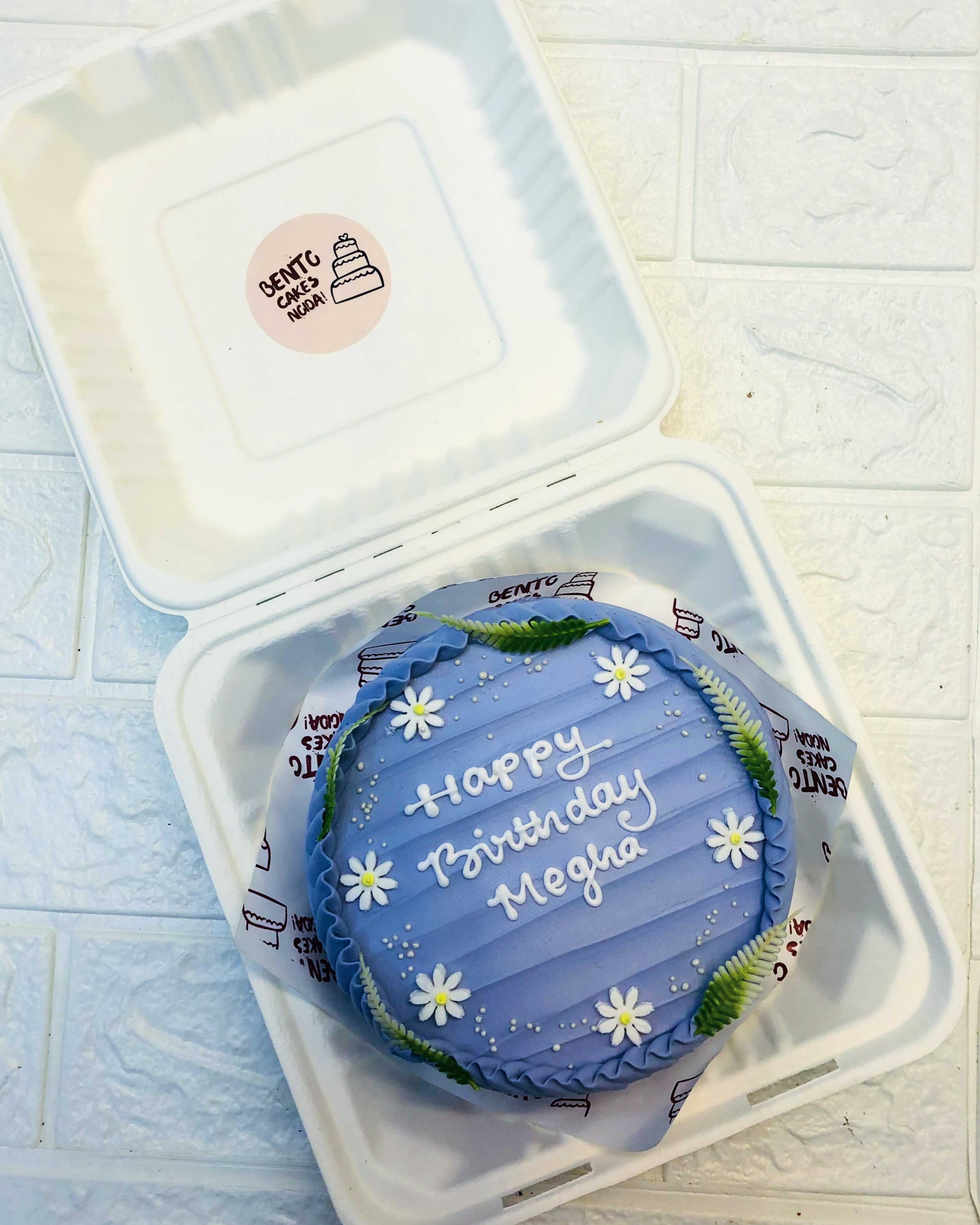 Stunning Blue Floral Theme Bento Cake