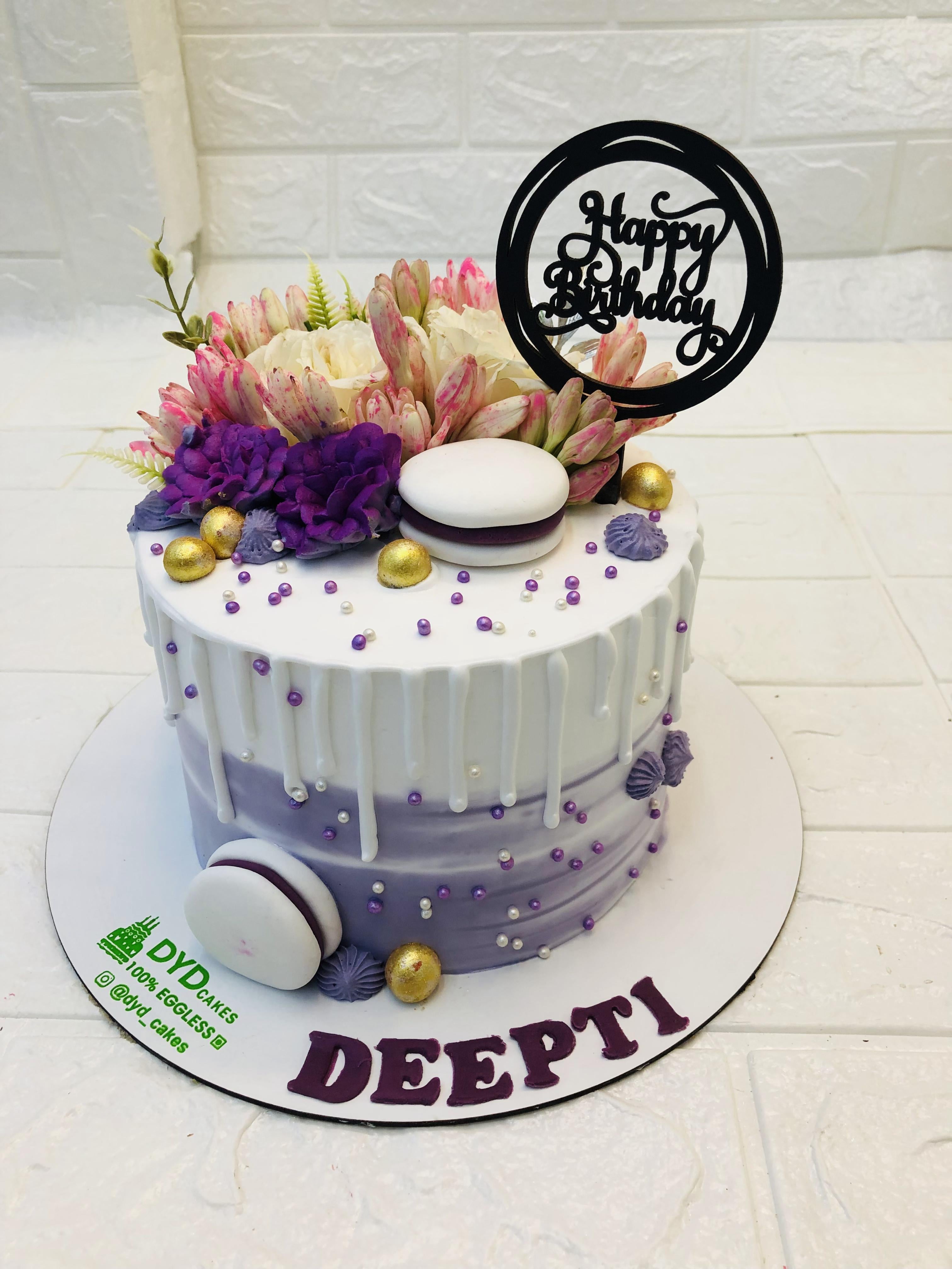 Elegant Purple Floral Cake 2