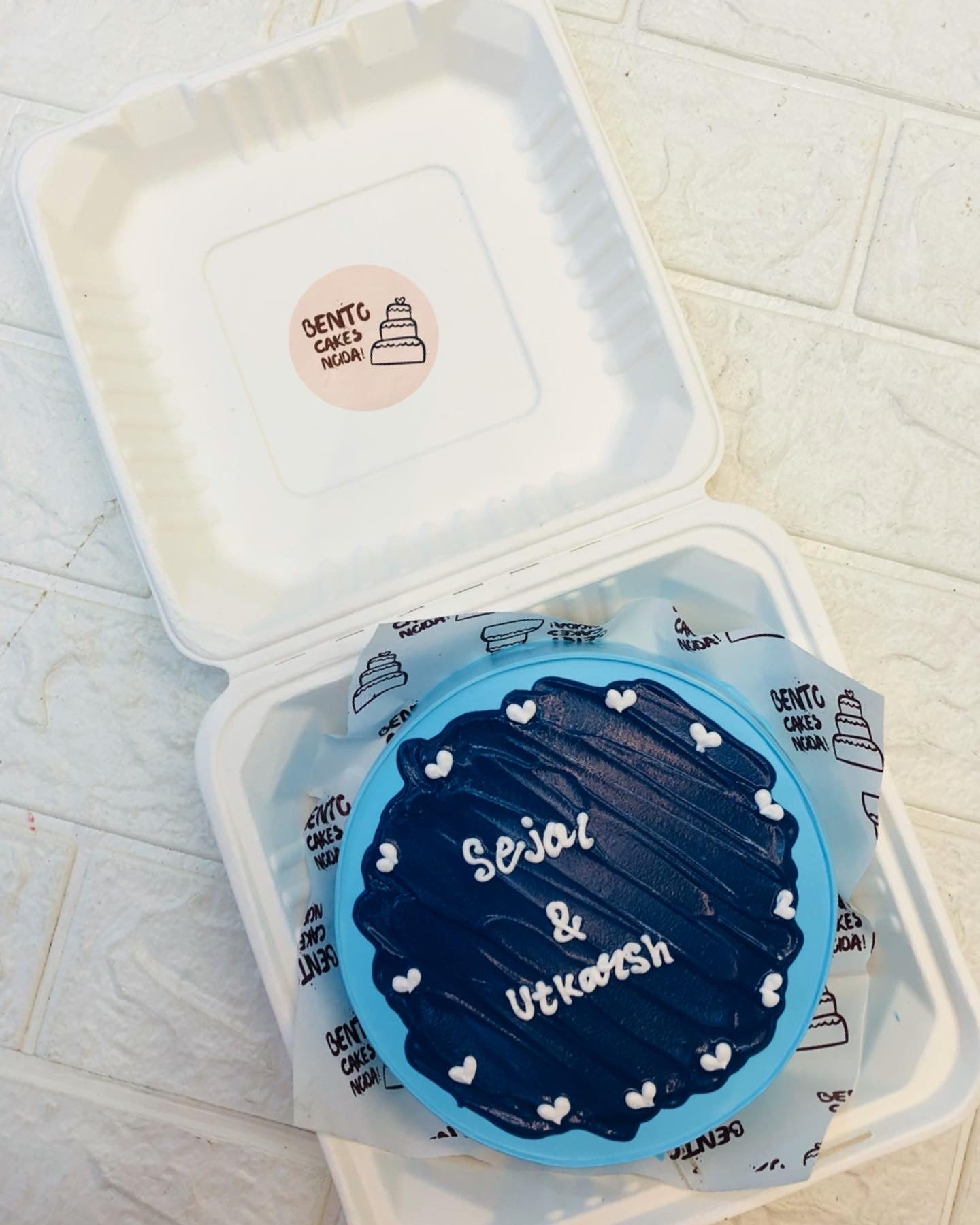 Aesthetic theme Dark Blue Bento Cake