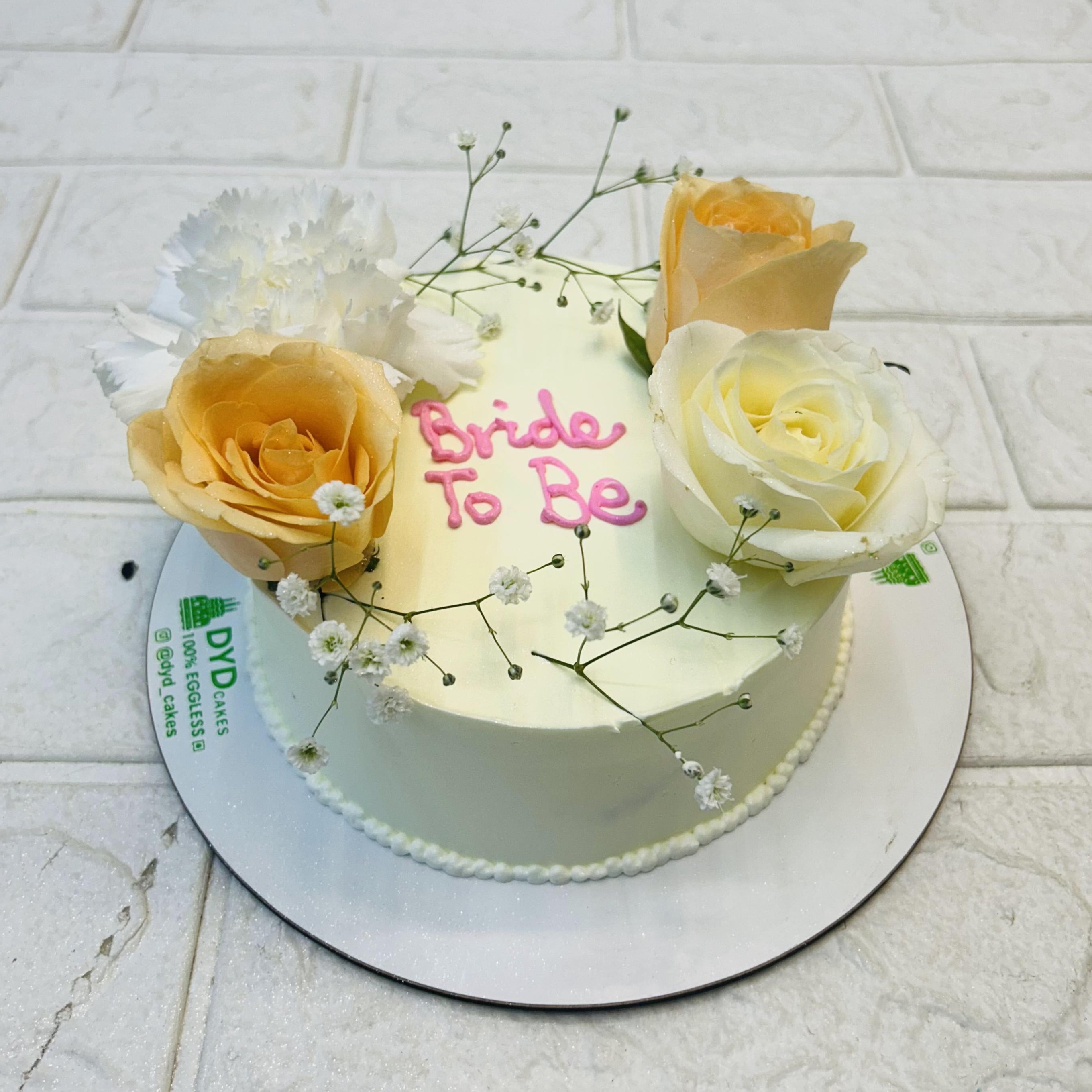 White Yellow Rose Bridal Cake