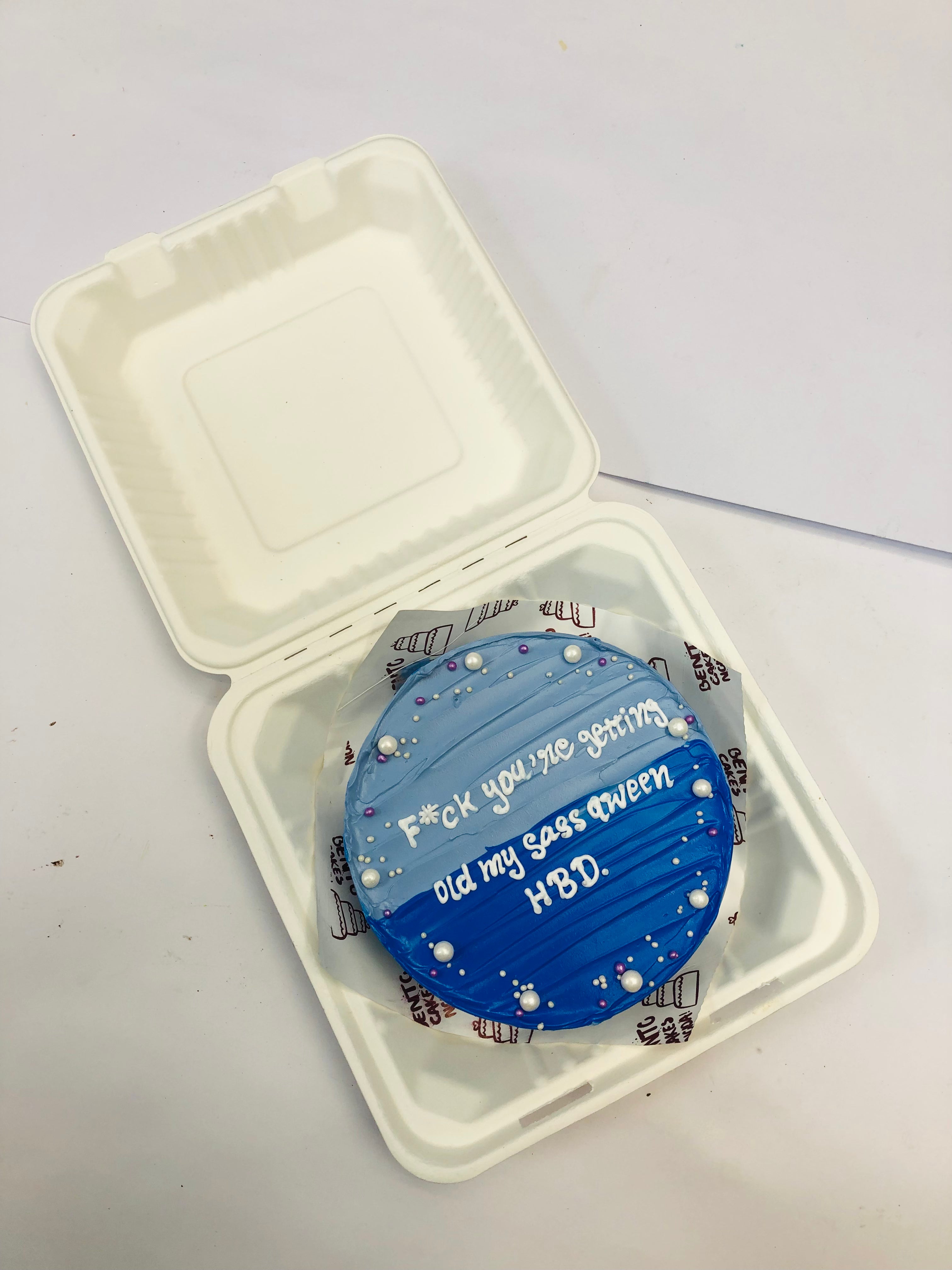 Queen Theme Aesthetic Blue Bento Cake