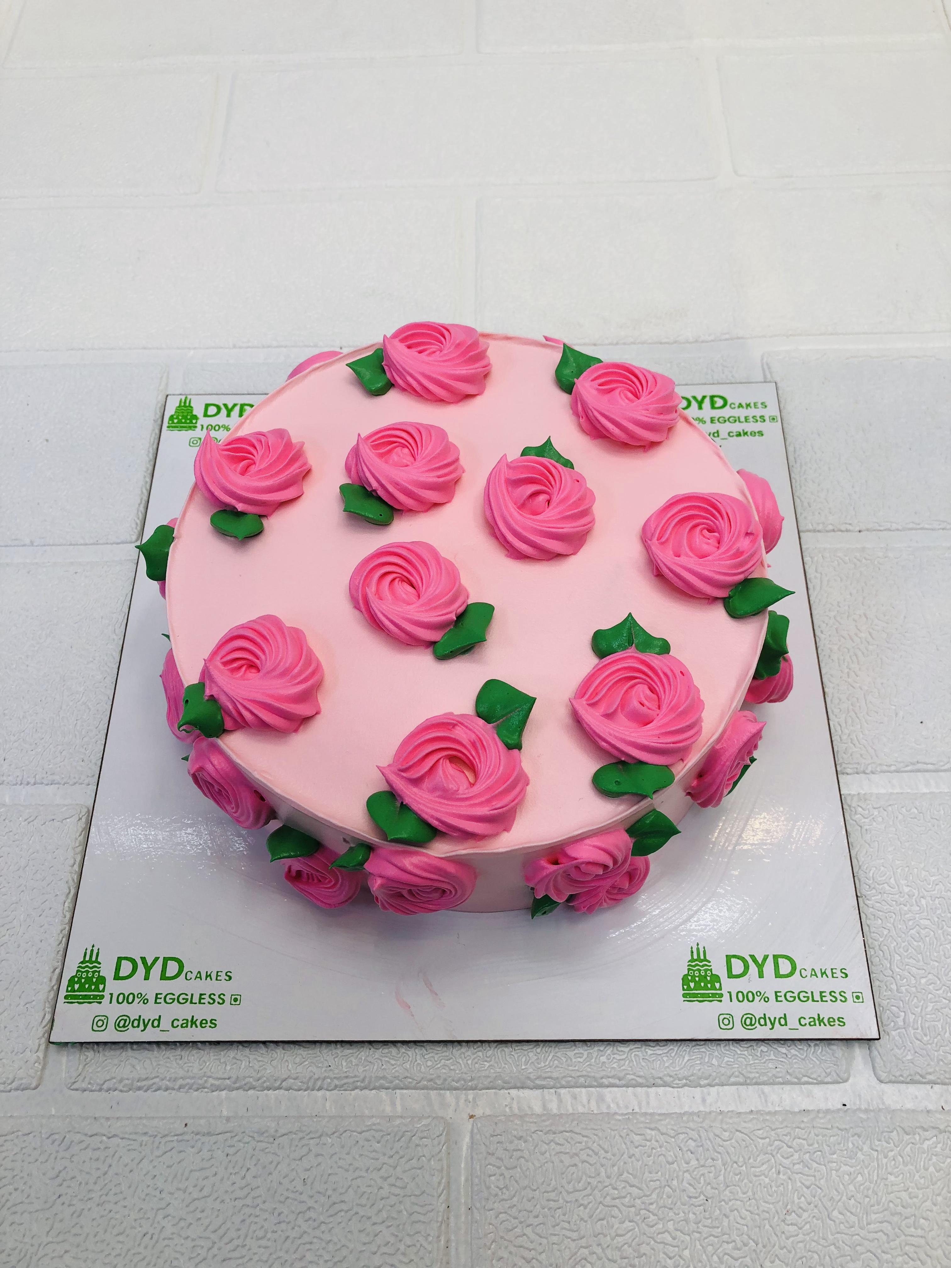 Best Creamy Pink Flower  Cake