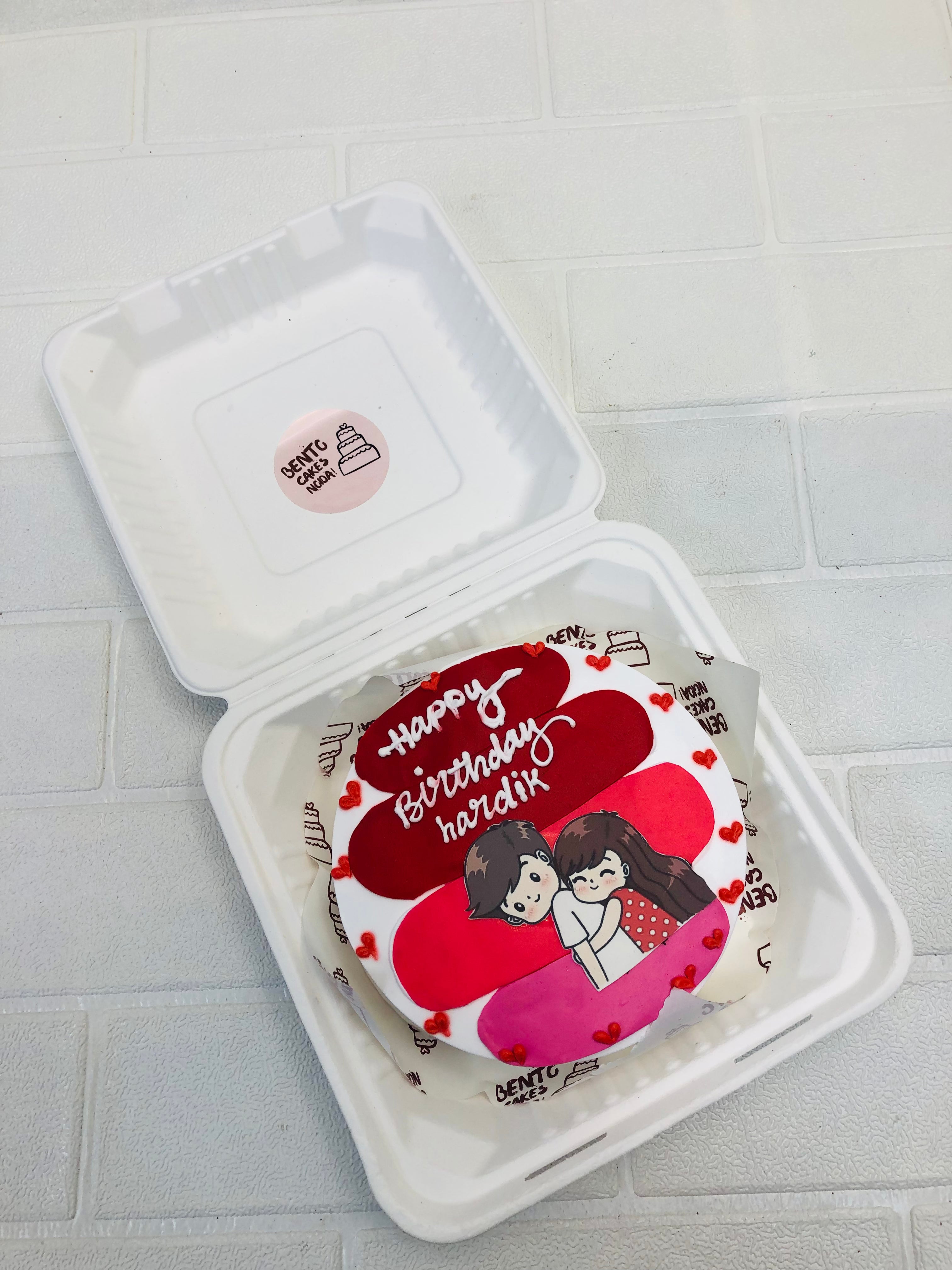 Colored Shade Couple Bento Cake