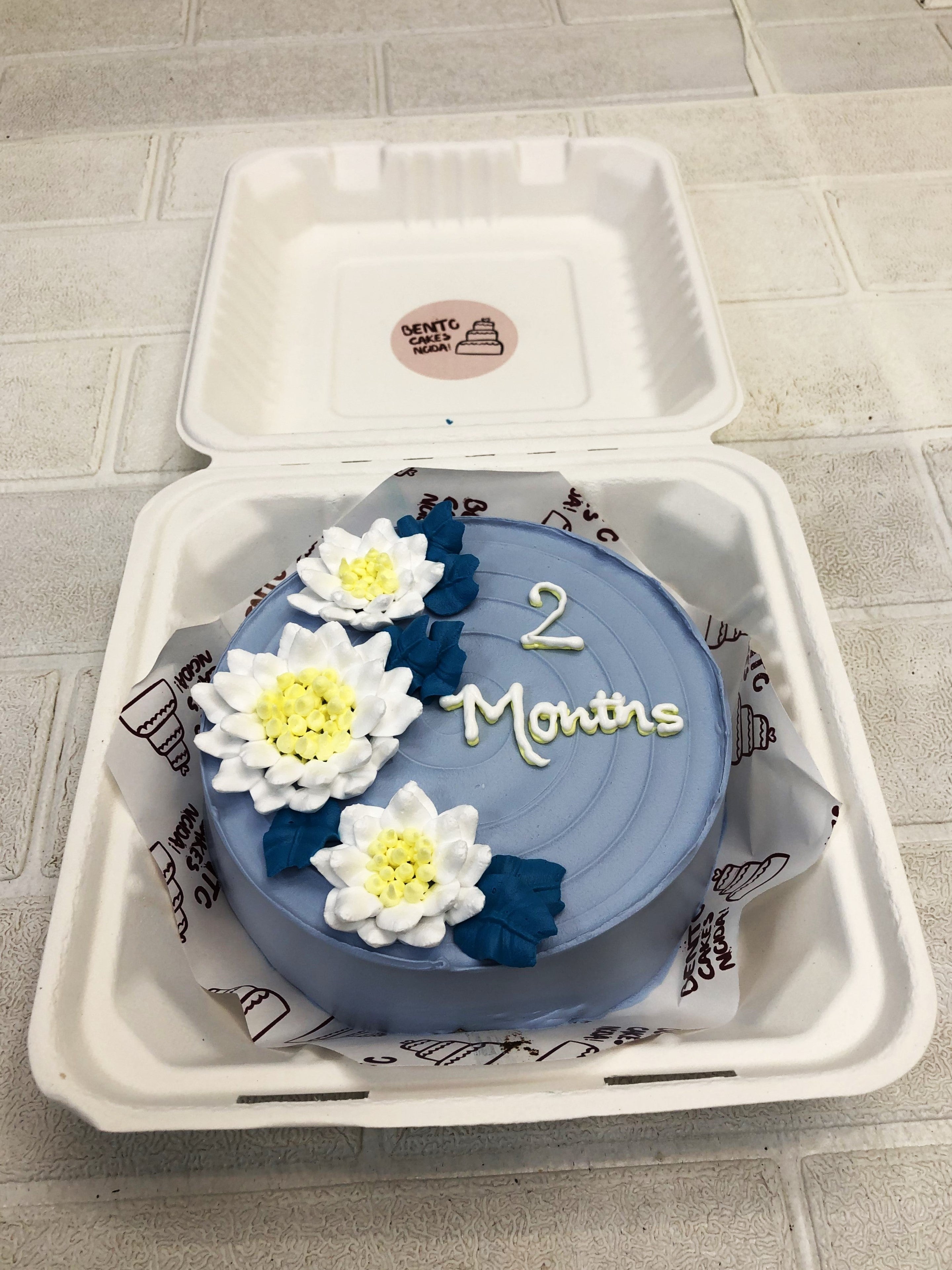 Elegant Blue Floral Bento Cake