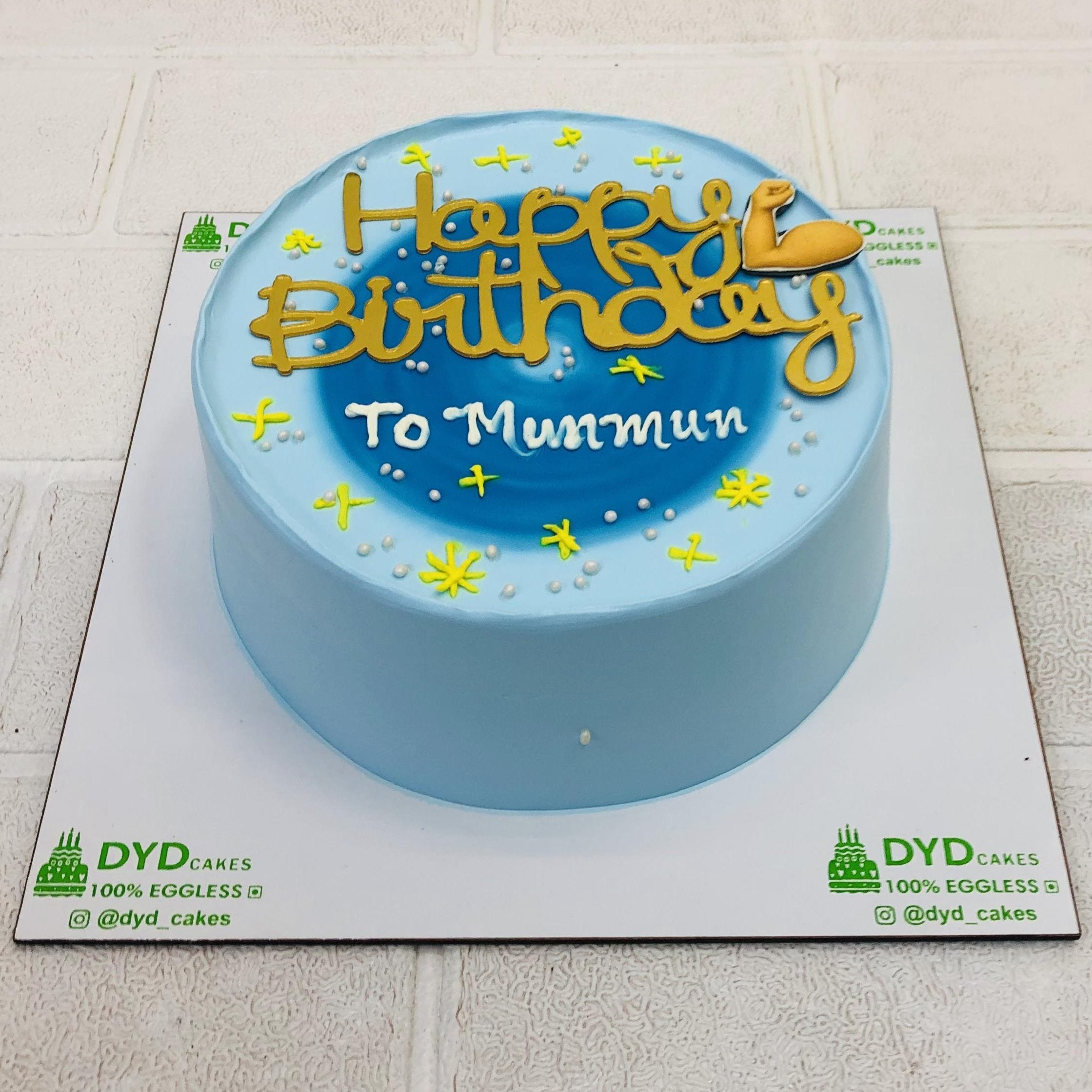 Vintage Blue Moms Birthday Cake