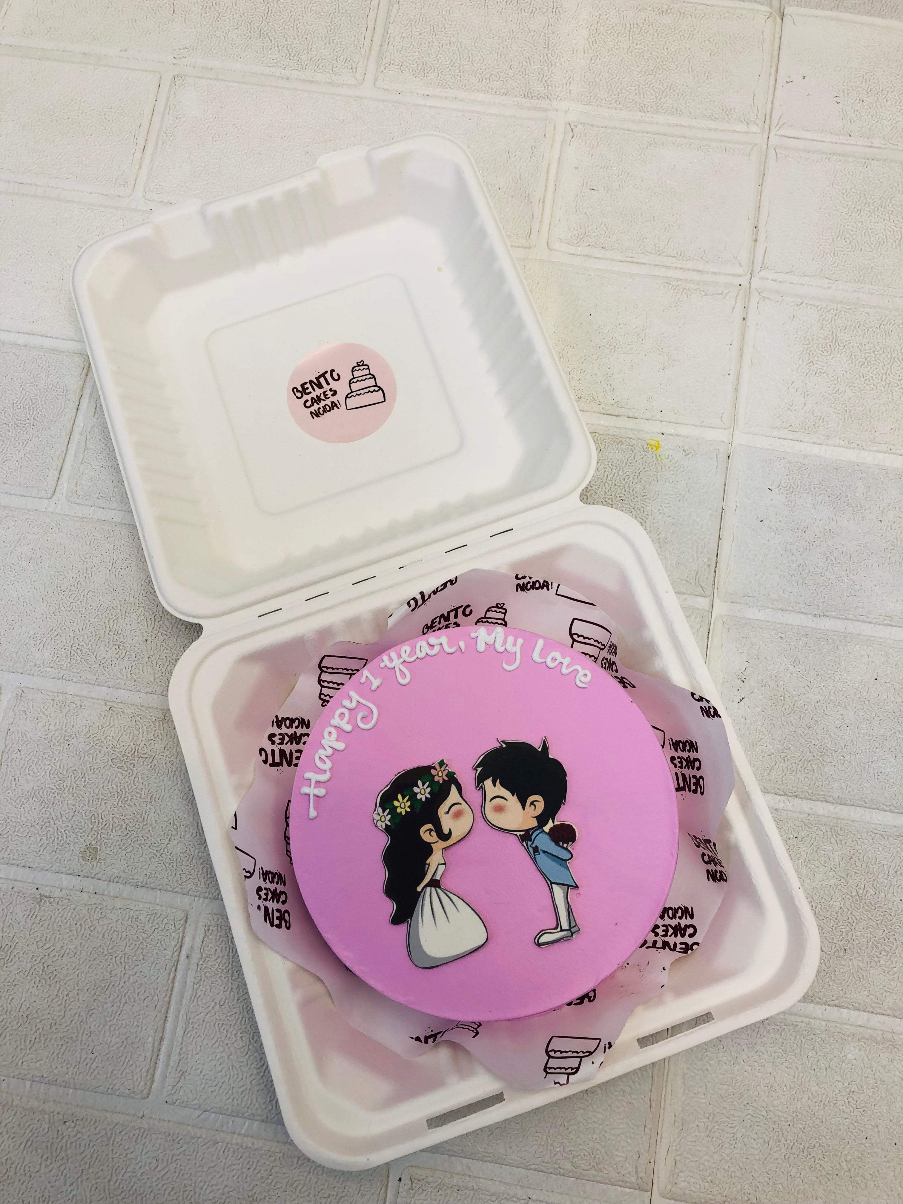 Cartoon Couples Anniversary Bento Cake