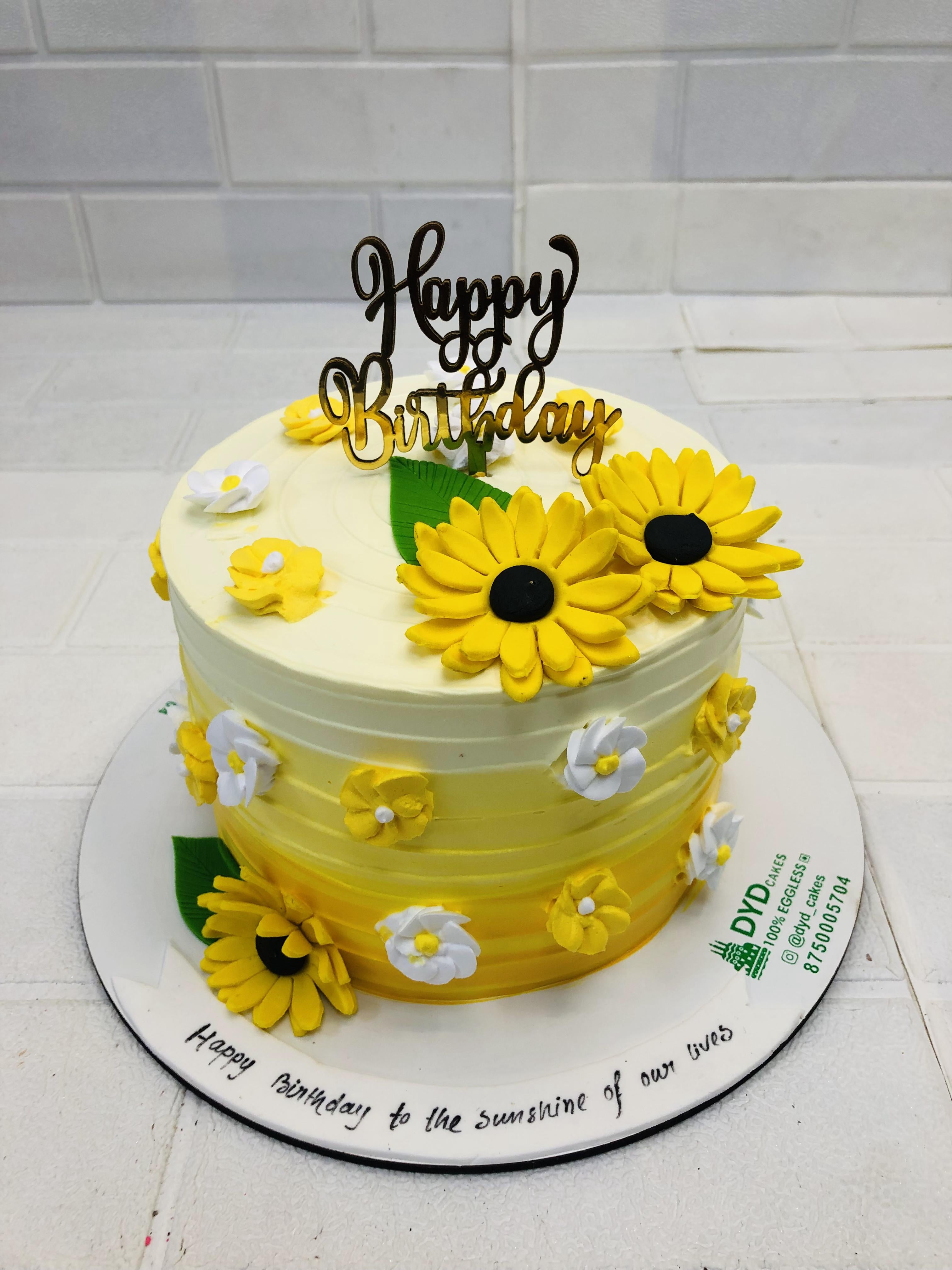 Sunflower Theme Cake 1