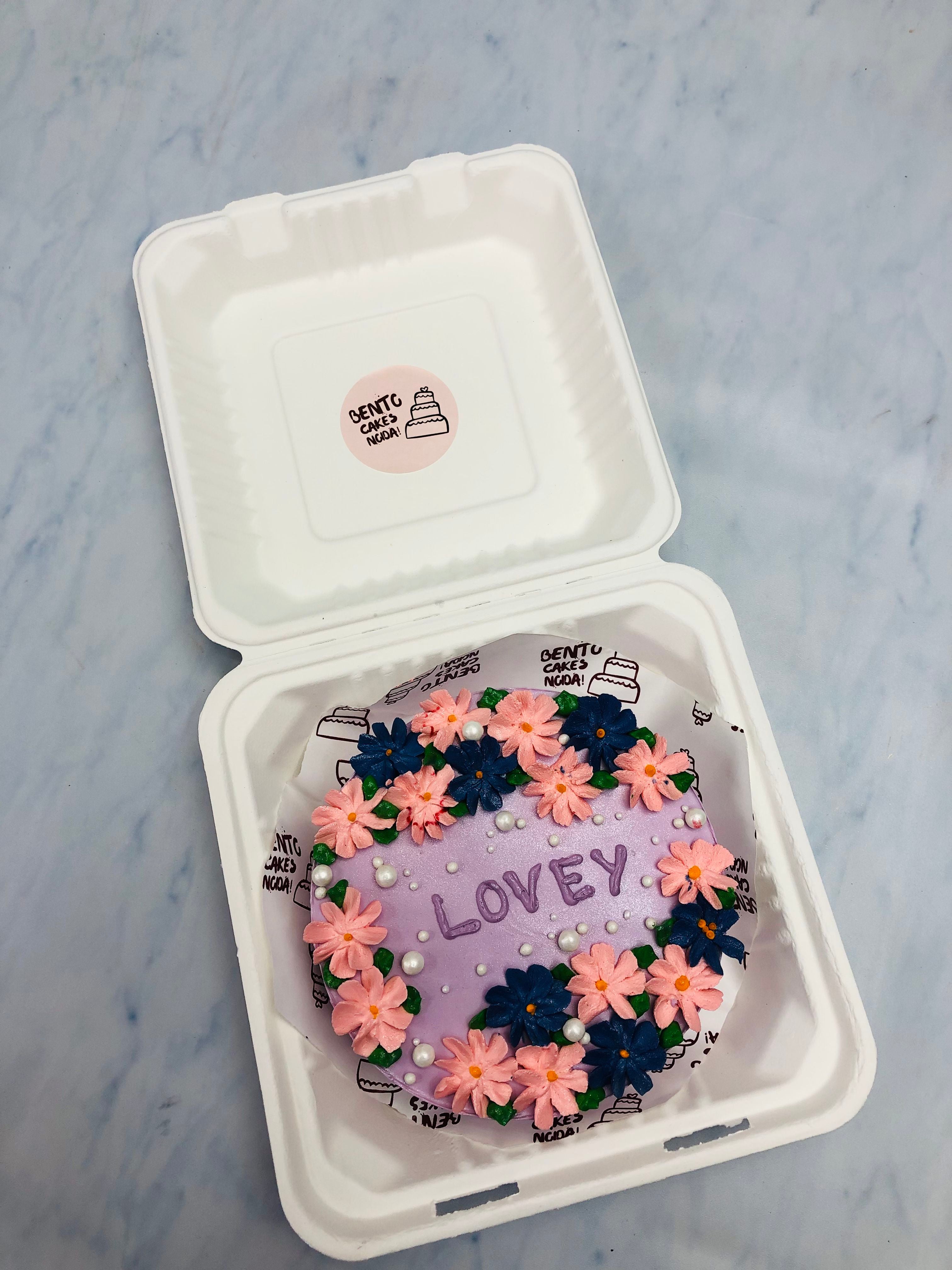 Aesthetic pink Florals Theme Bento Cake