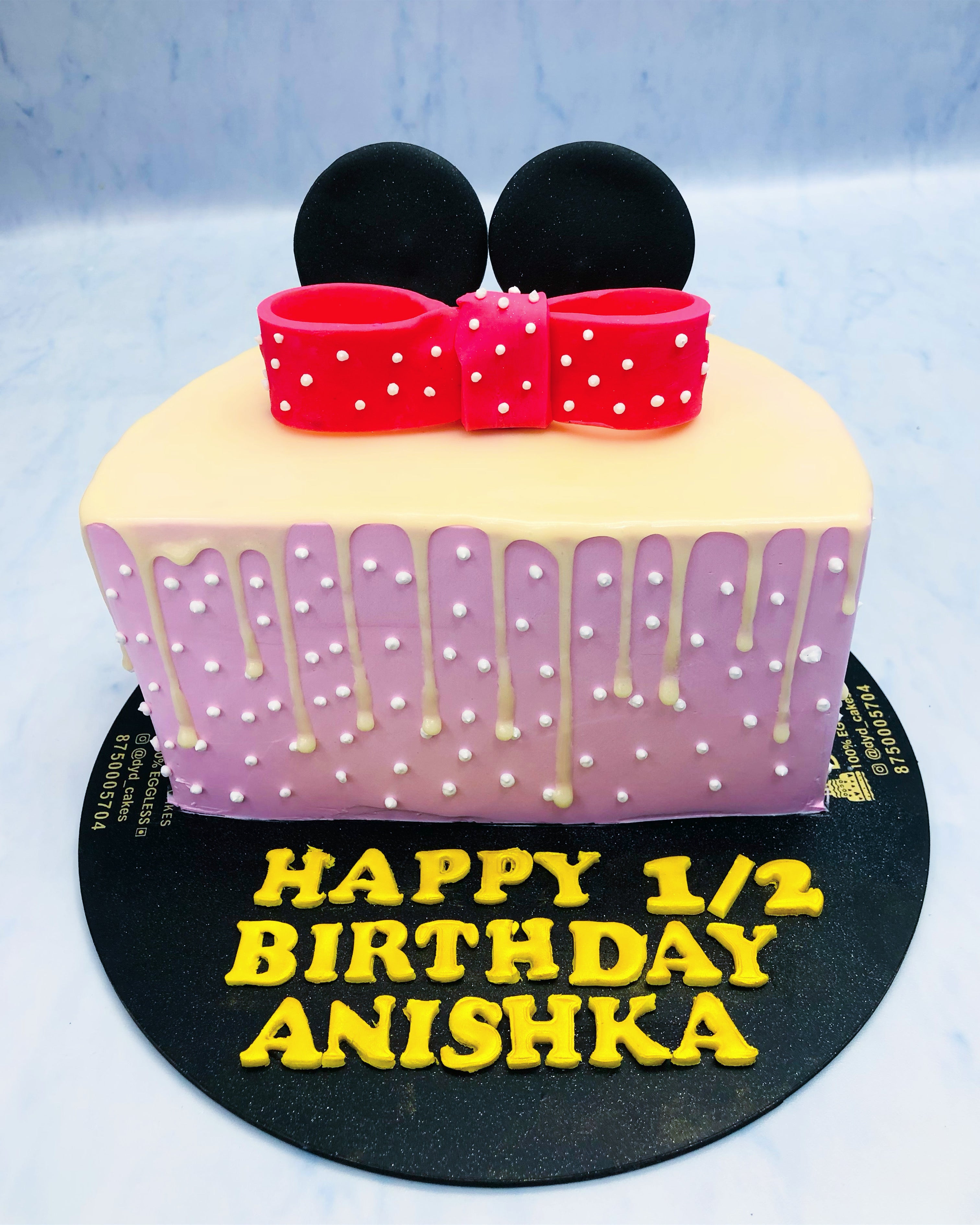 Minnie Mouse Half Cake 2