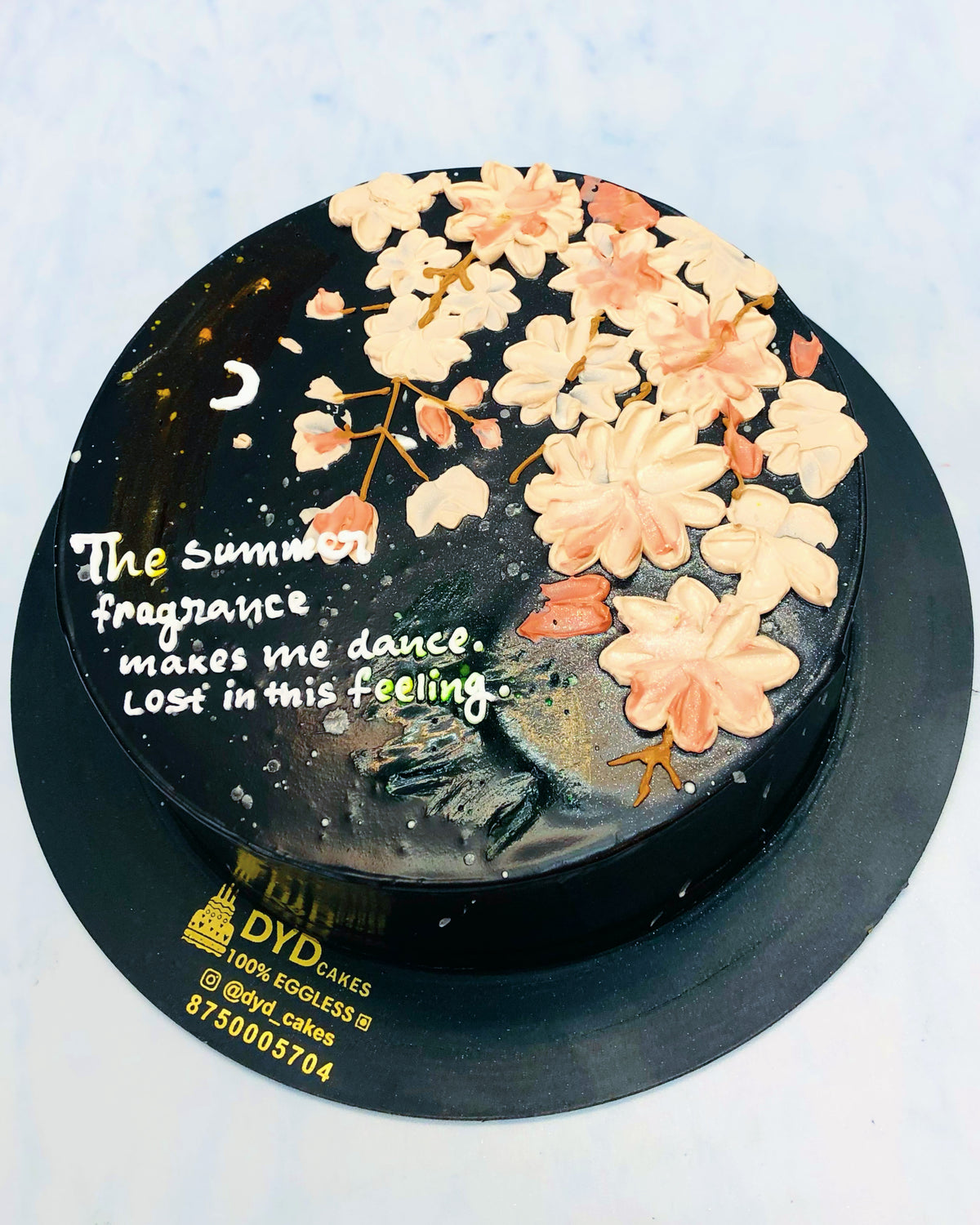 Night Theme Floral Cake