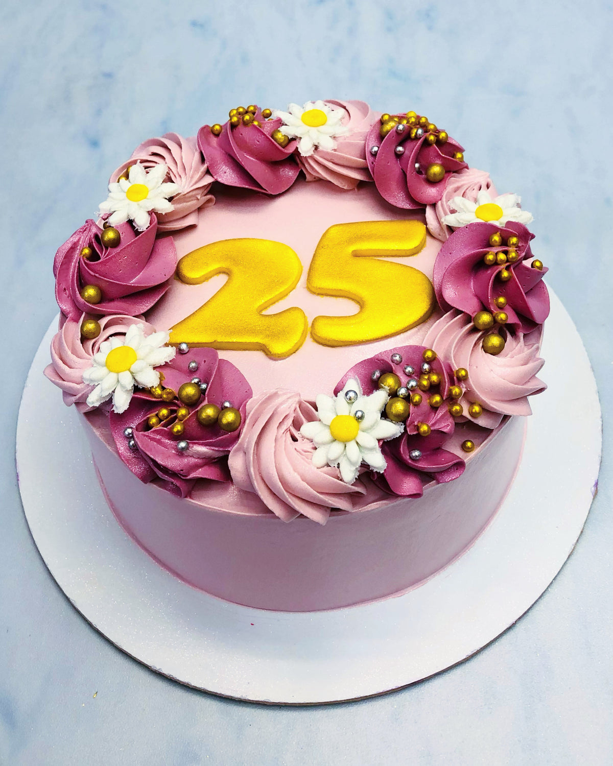 Basic Magenta White Floral Theme Cake