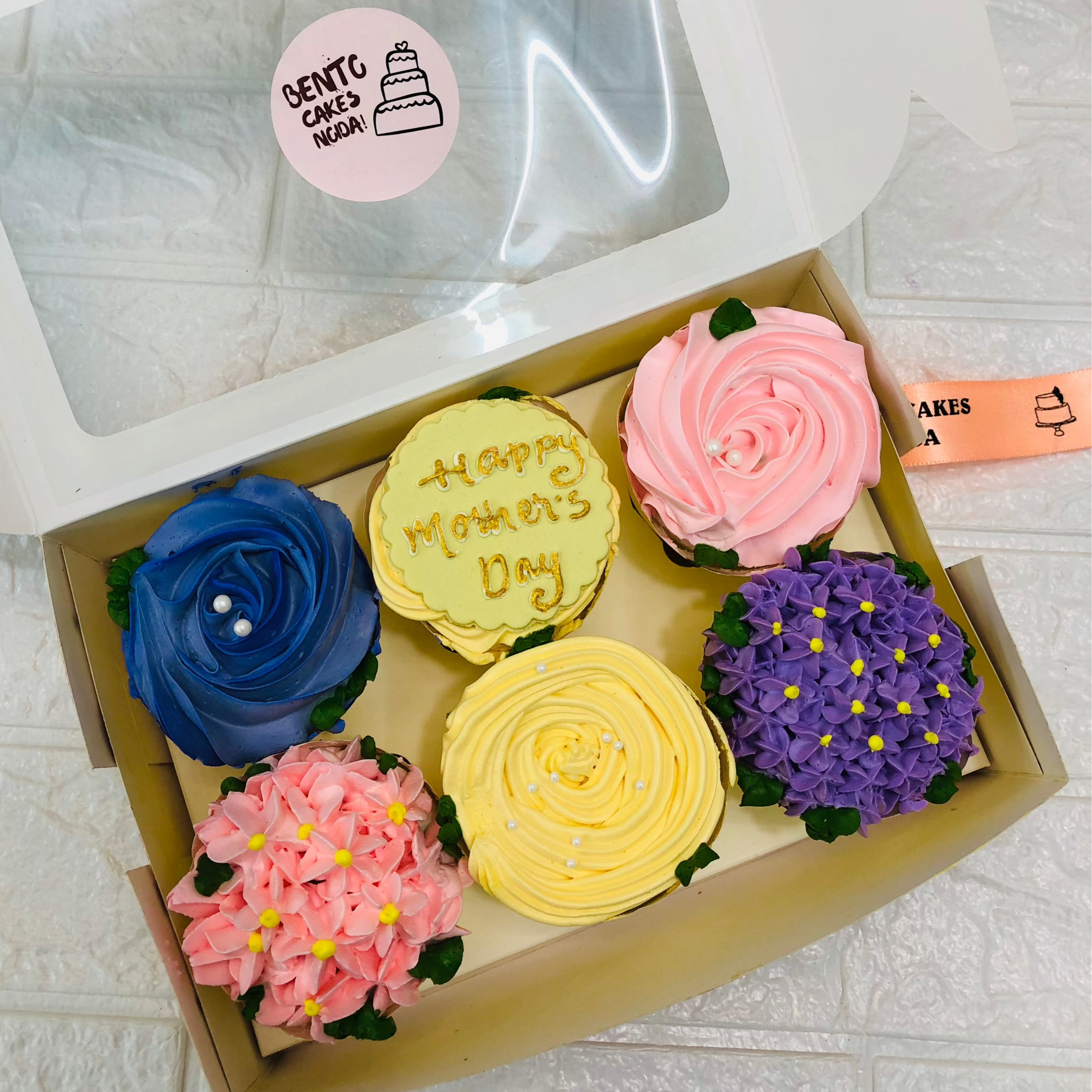 Mothers Day 6 Cupcakes Set