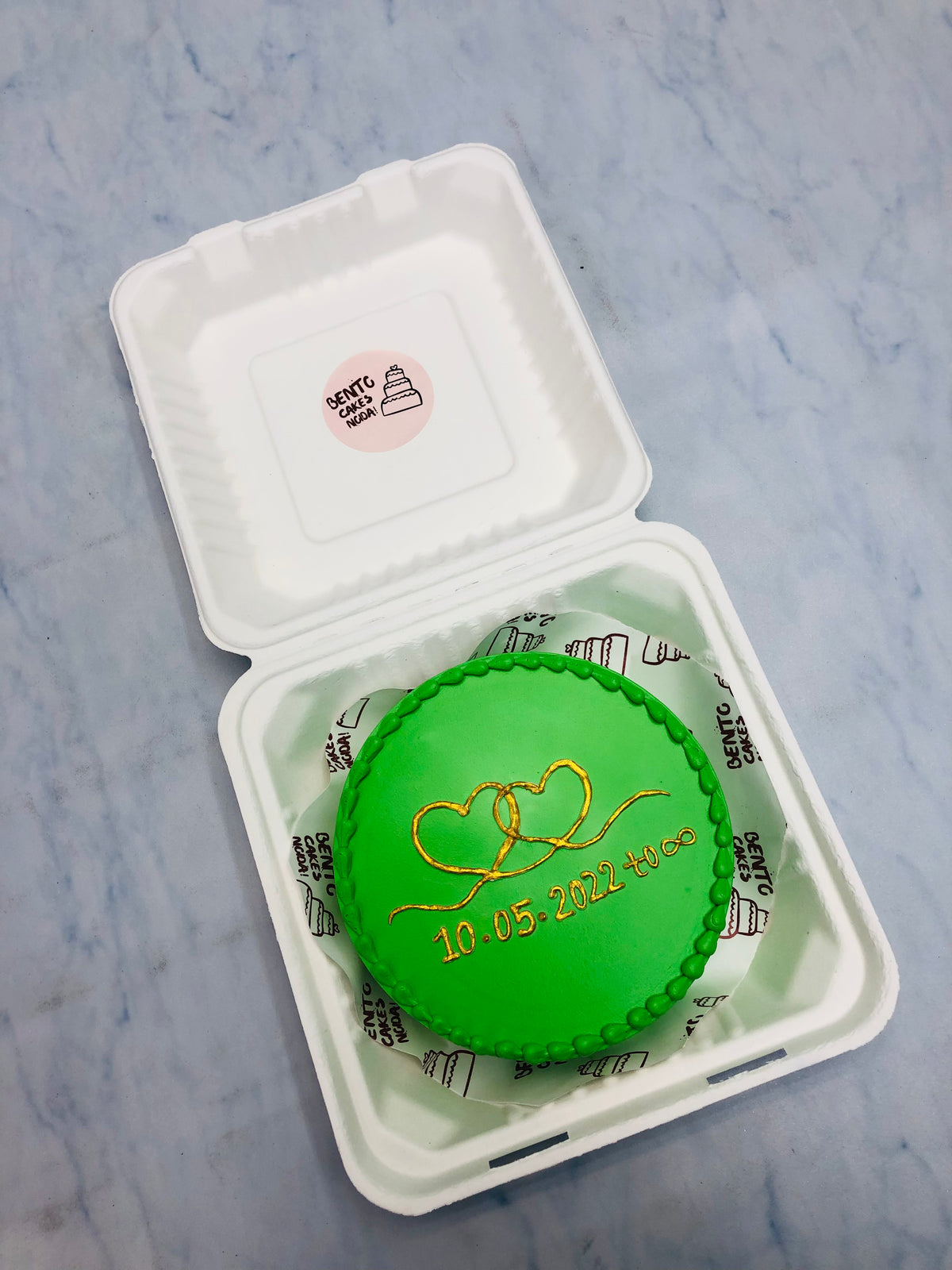 Weeding Day Theme Green Bento Cake