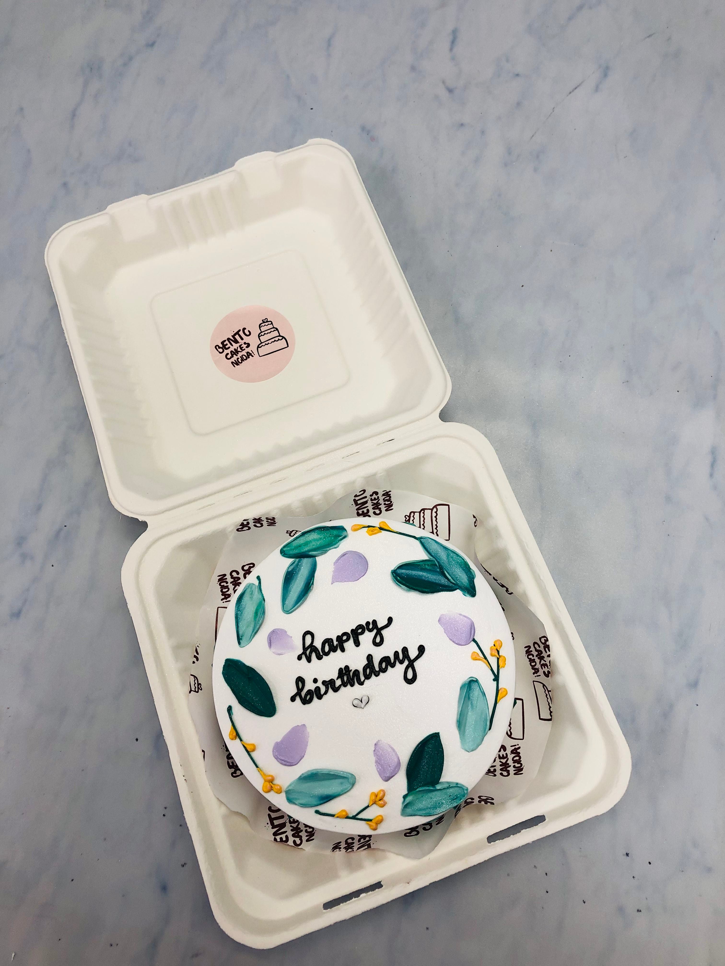 Floral Leaf's Theme Bento Cake