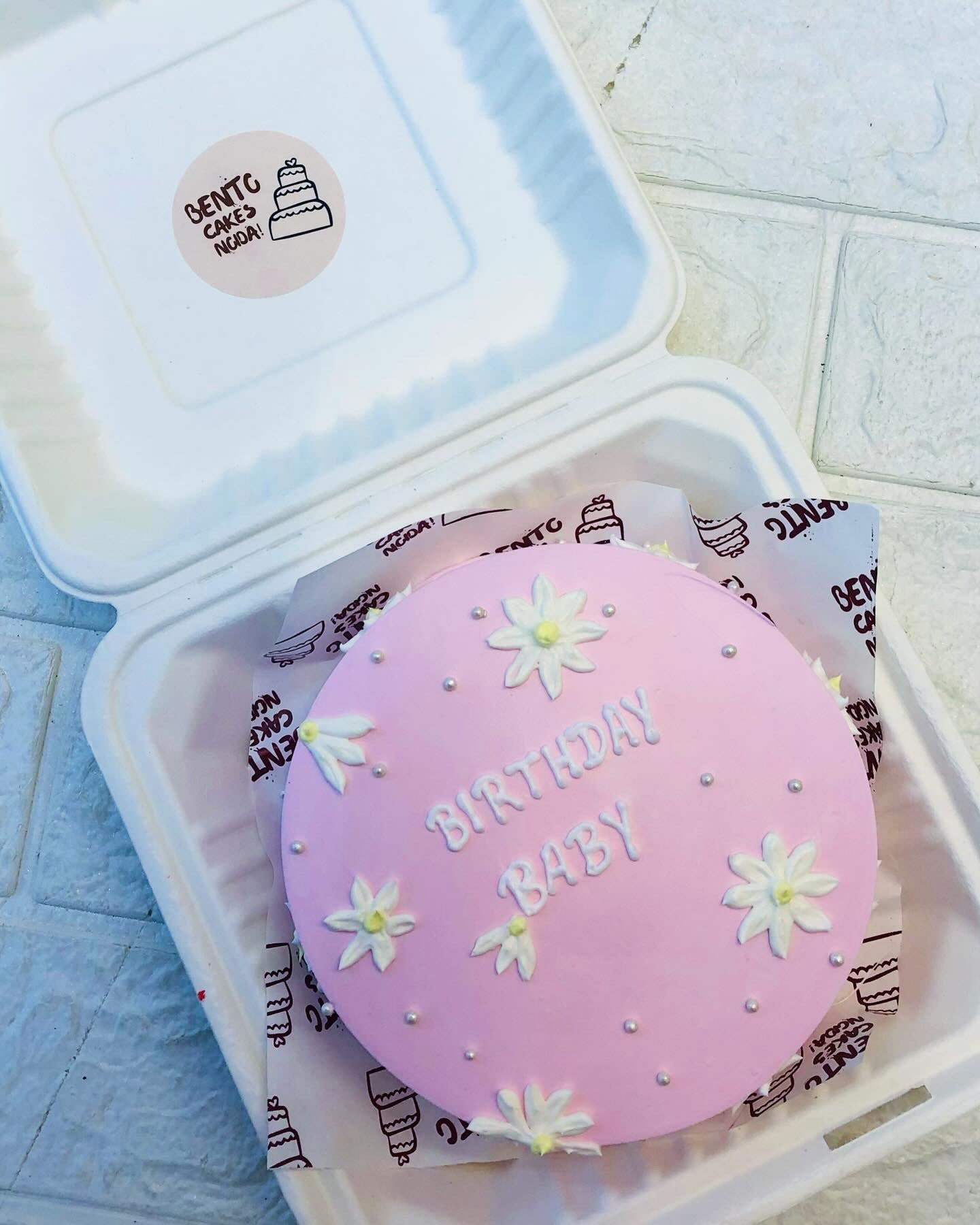 White Floral Bento Cake