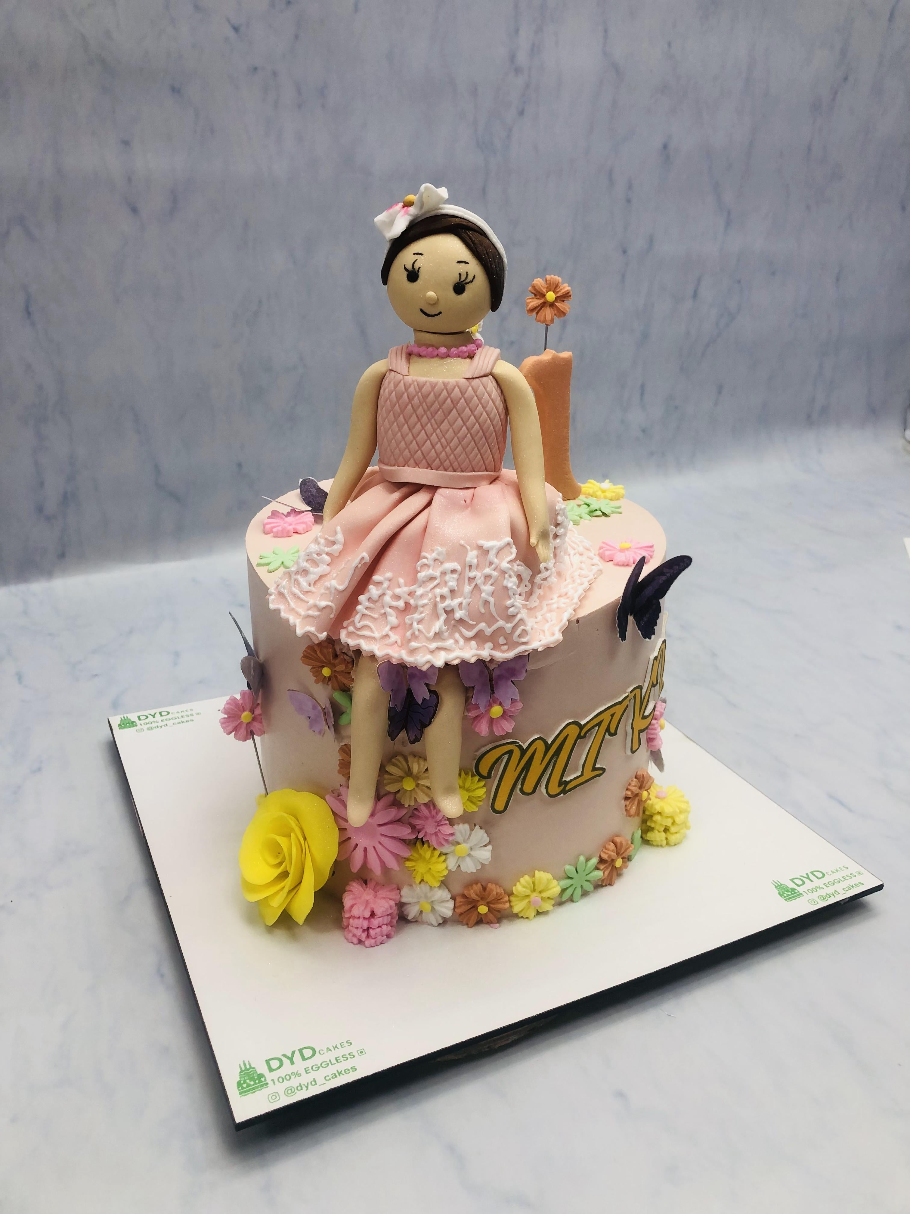 Peach Color Beautiful Princess Cake 1