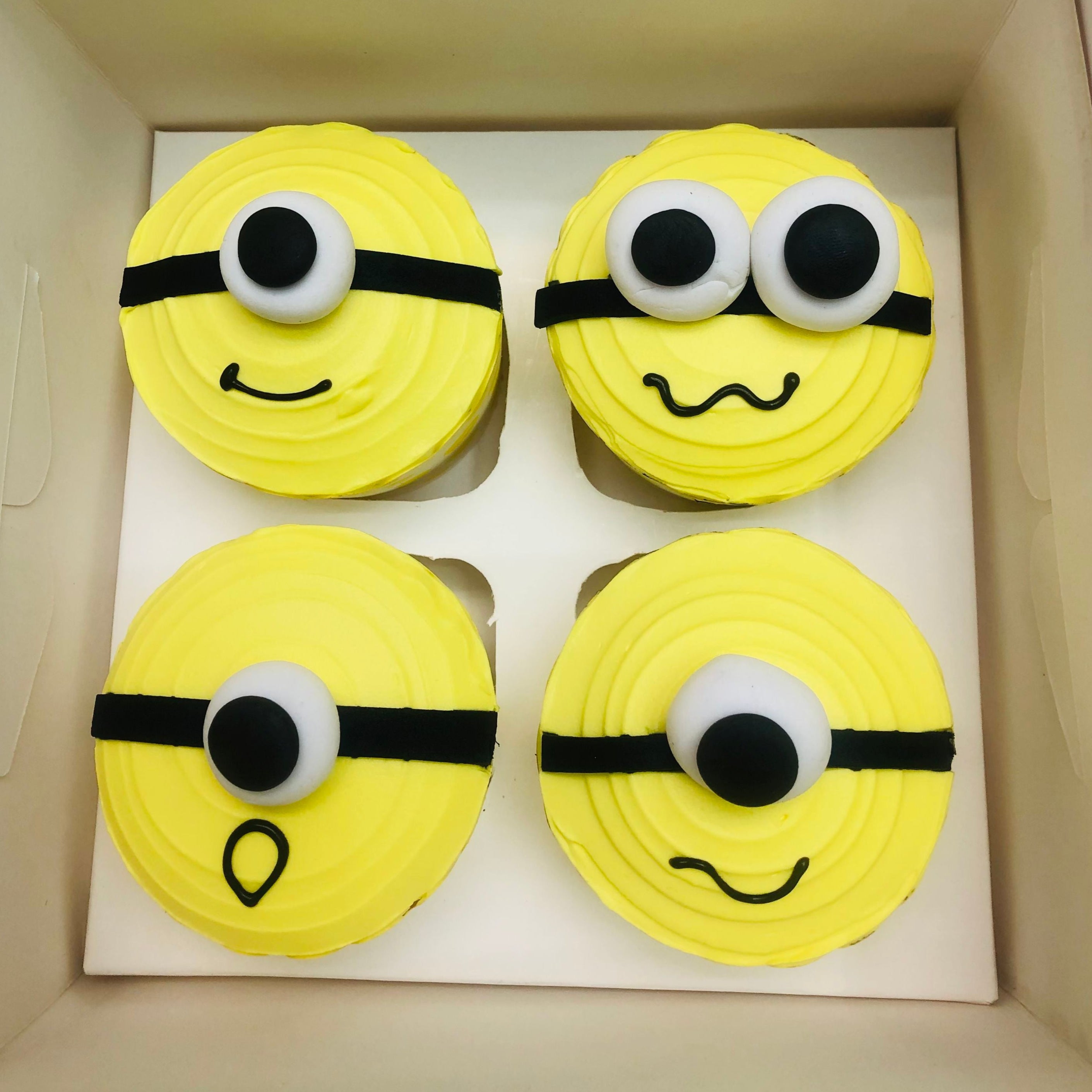 Emoji Theme Cupcakes Set