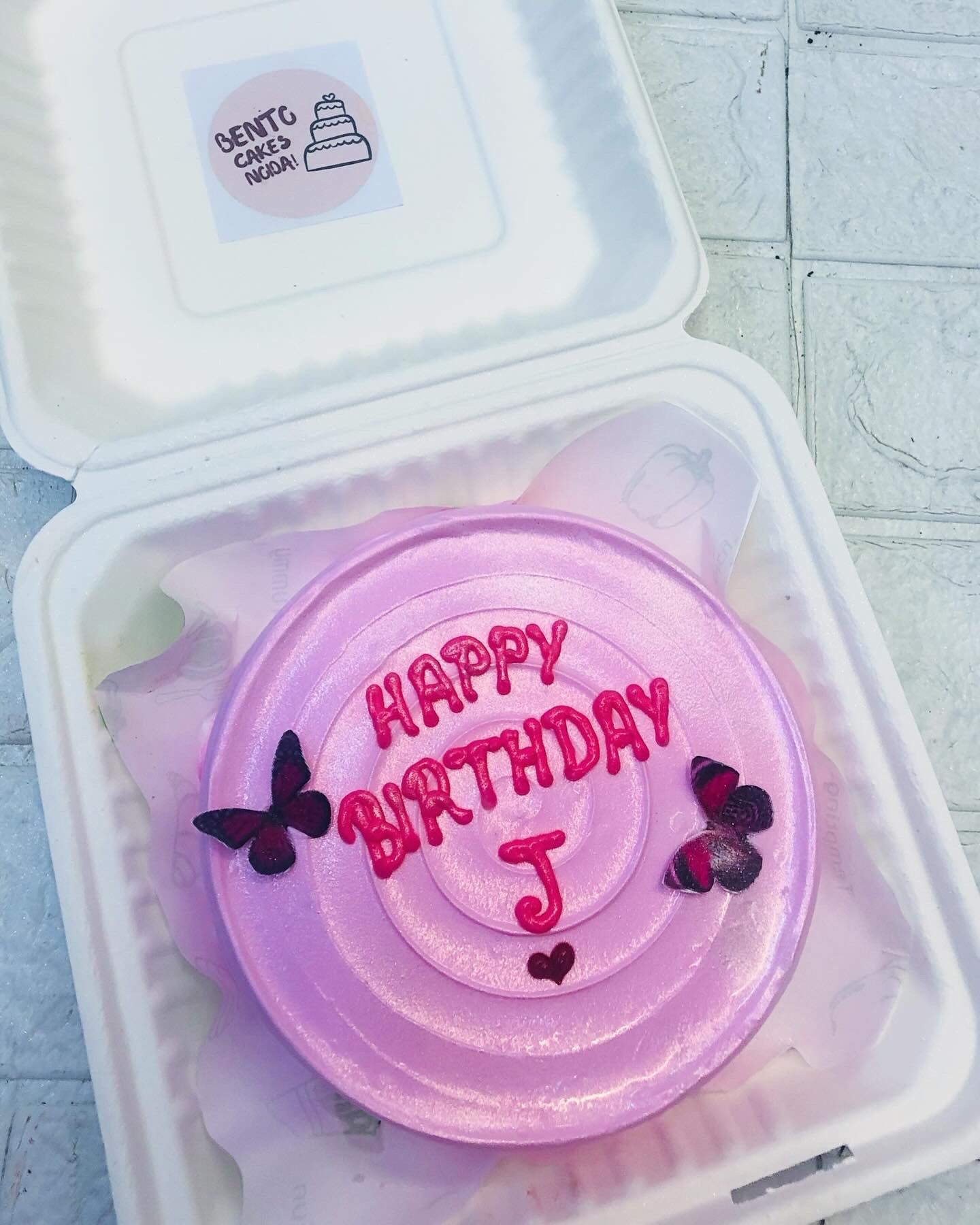 Basic Pink Butterfly Bento Cake