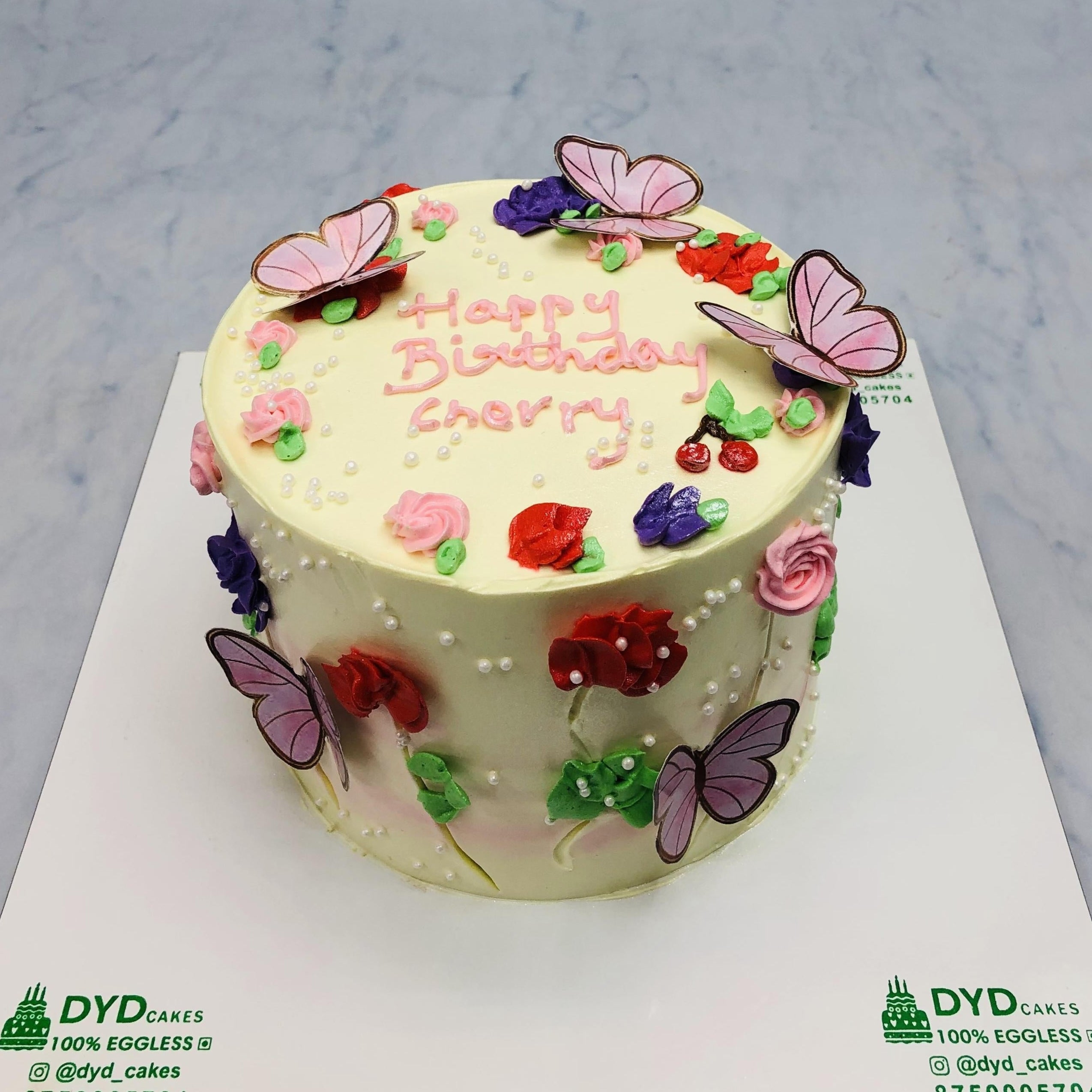 Beautiful Flowers Basic Cake