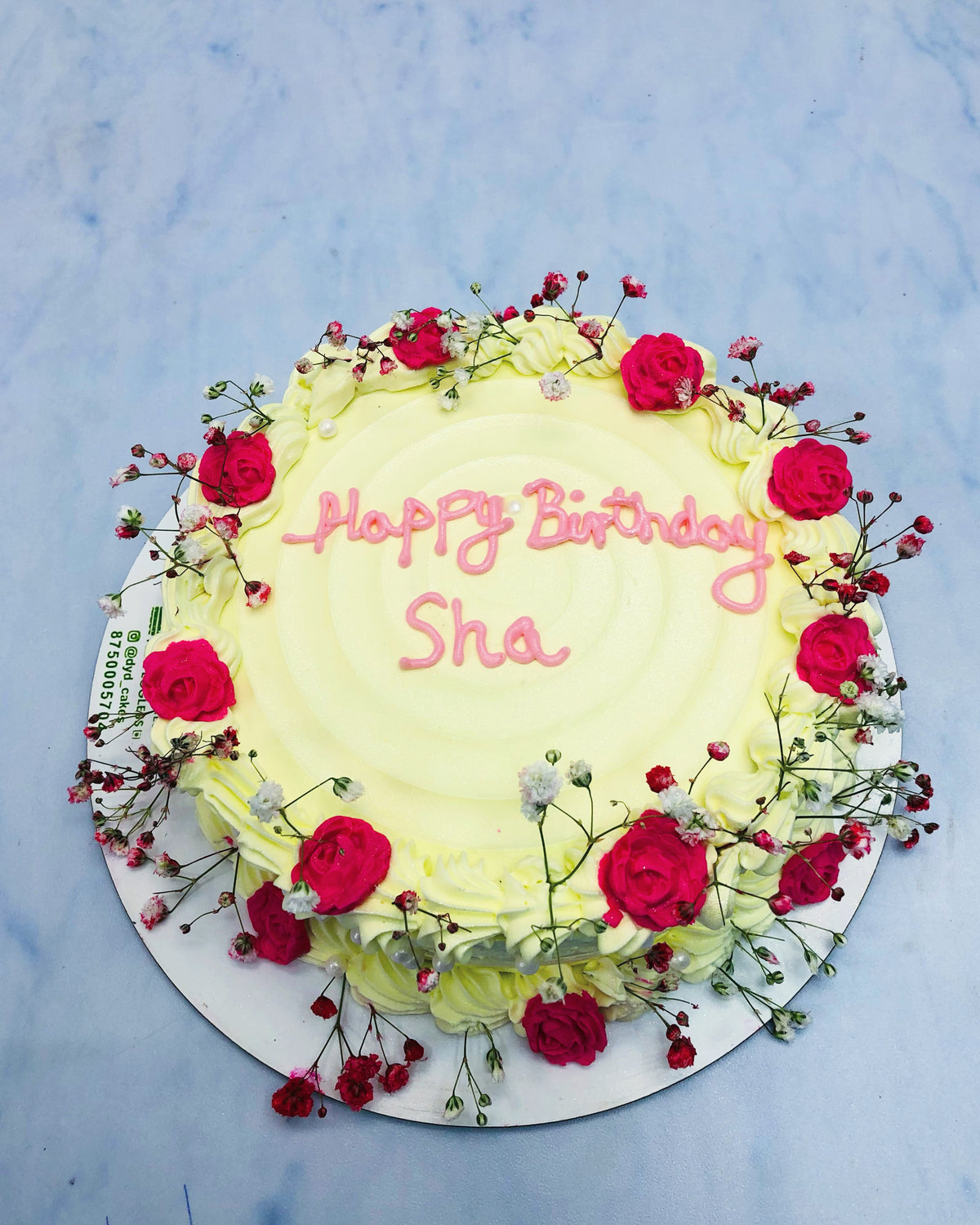 Beautiful Flowers on Butterscotch Cake 2