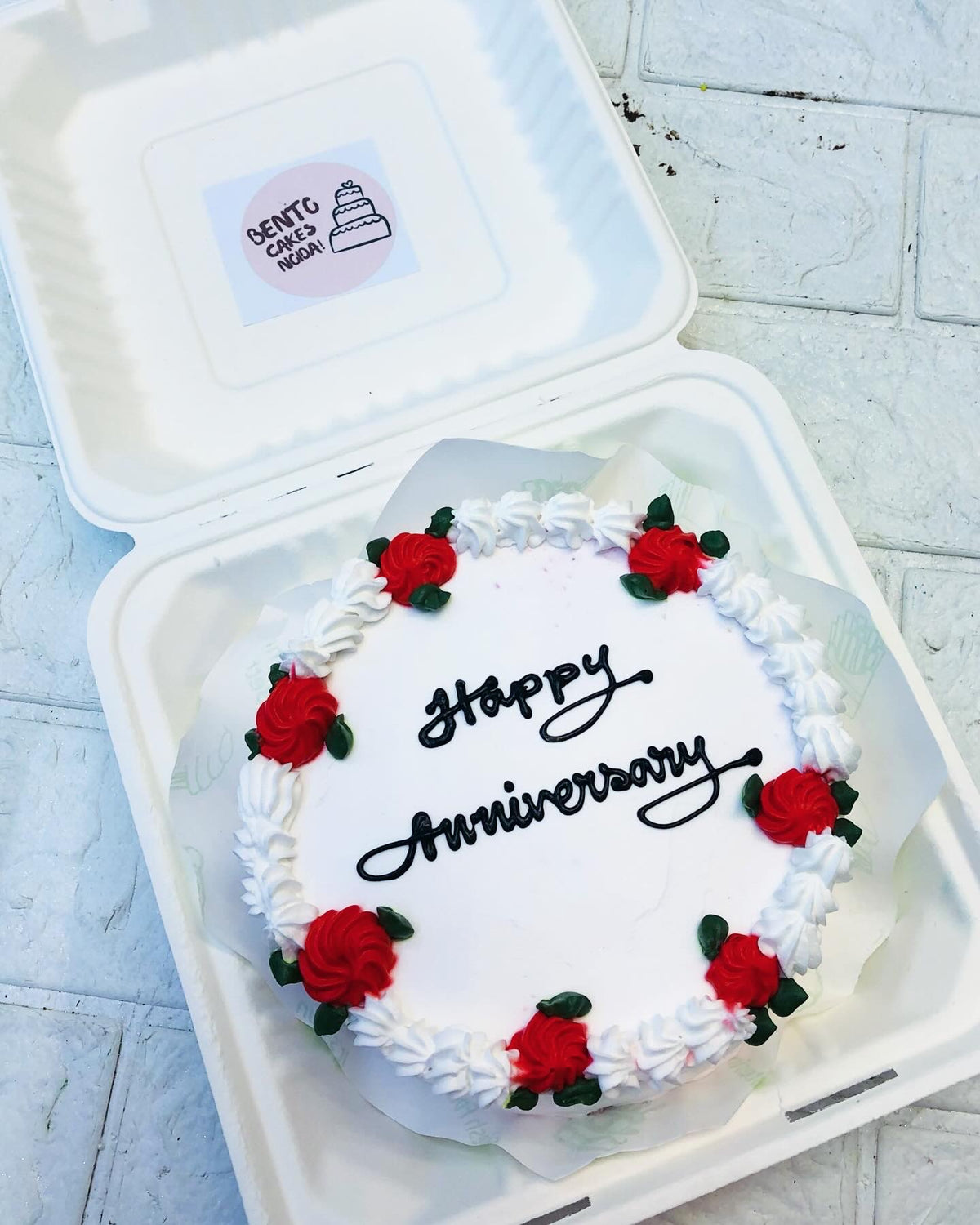 Aesthetic Anniversary Bento Cake