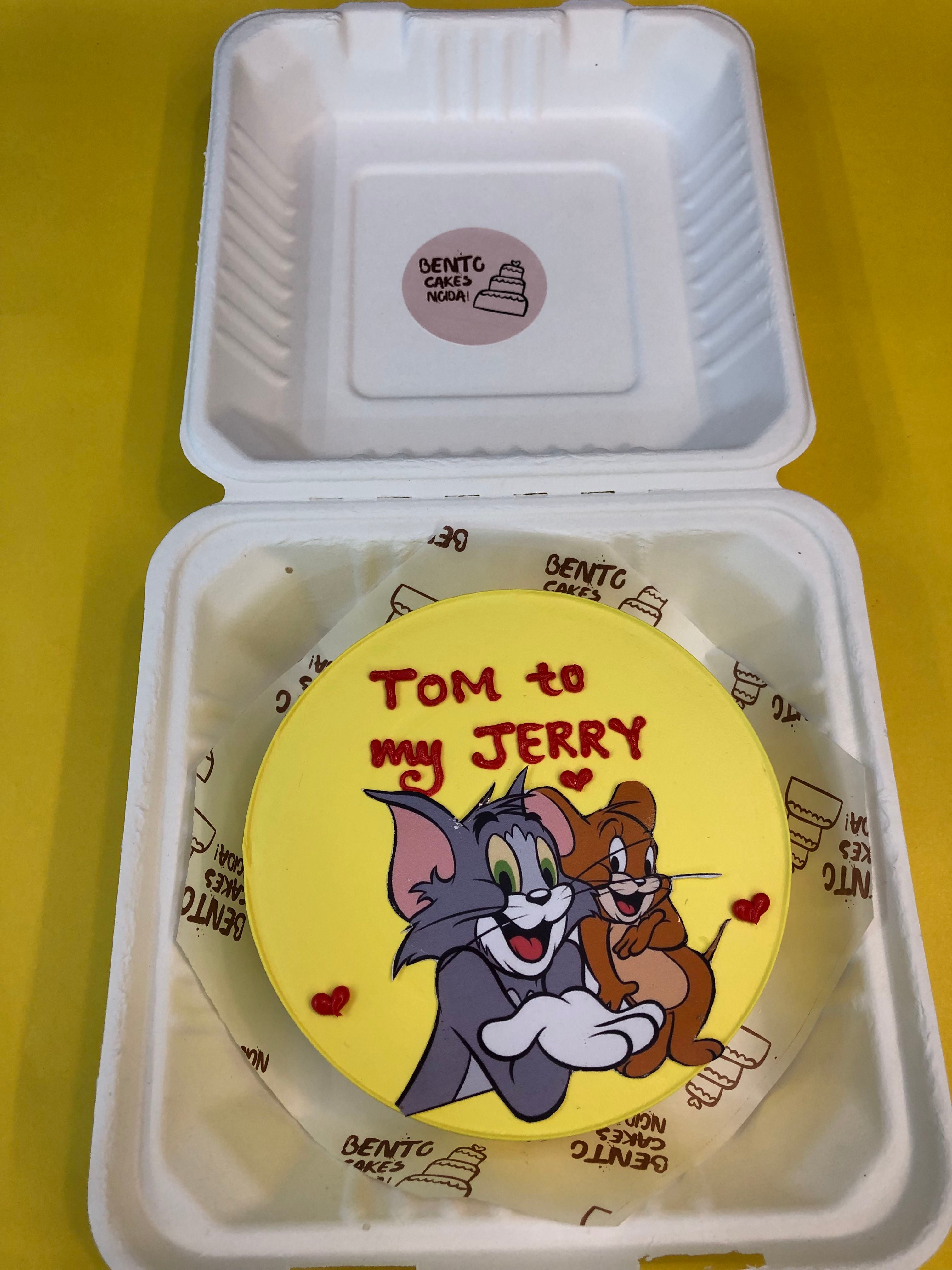 Tom & Jerry Yellow Bento Cake
