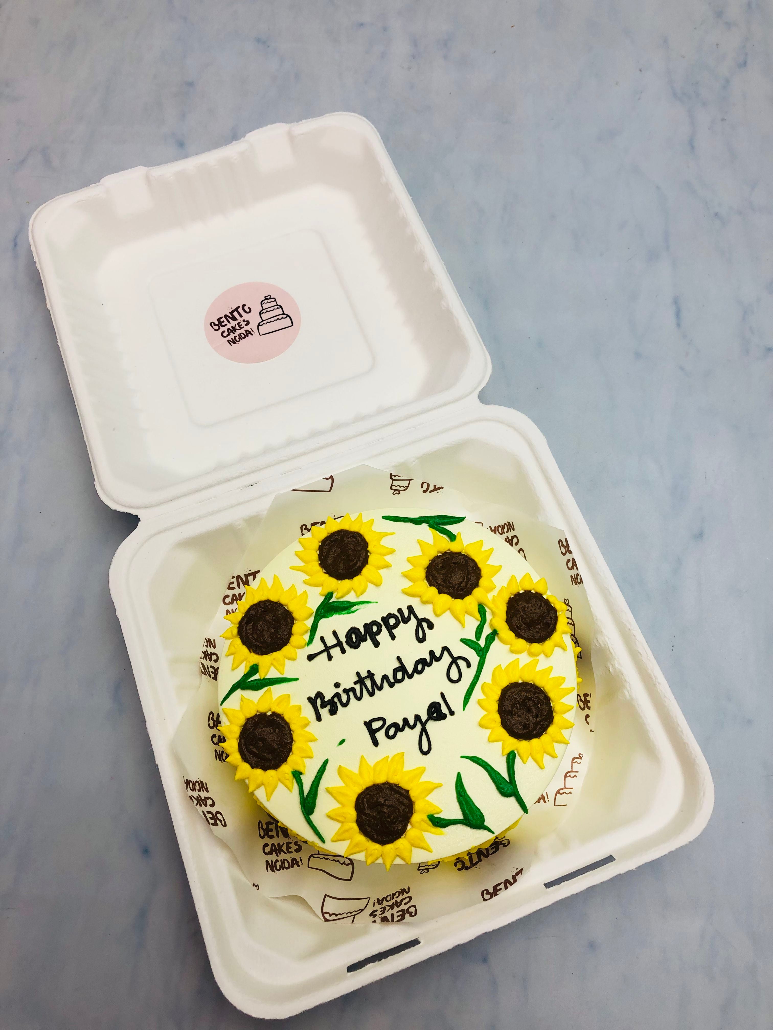 Sunflowers Design Bento Cake