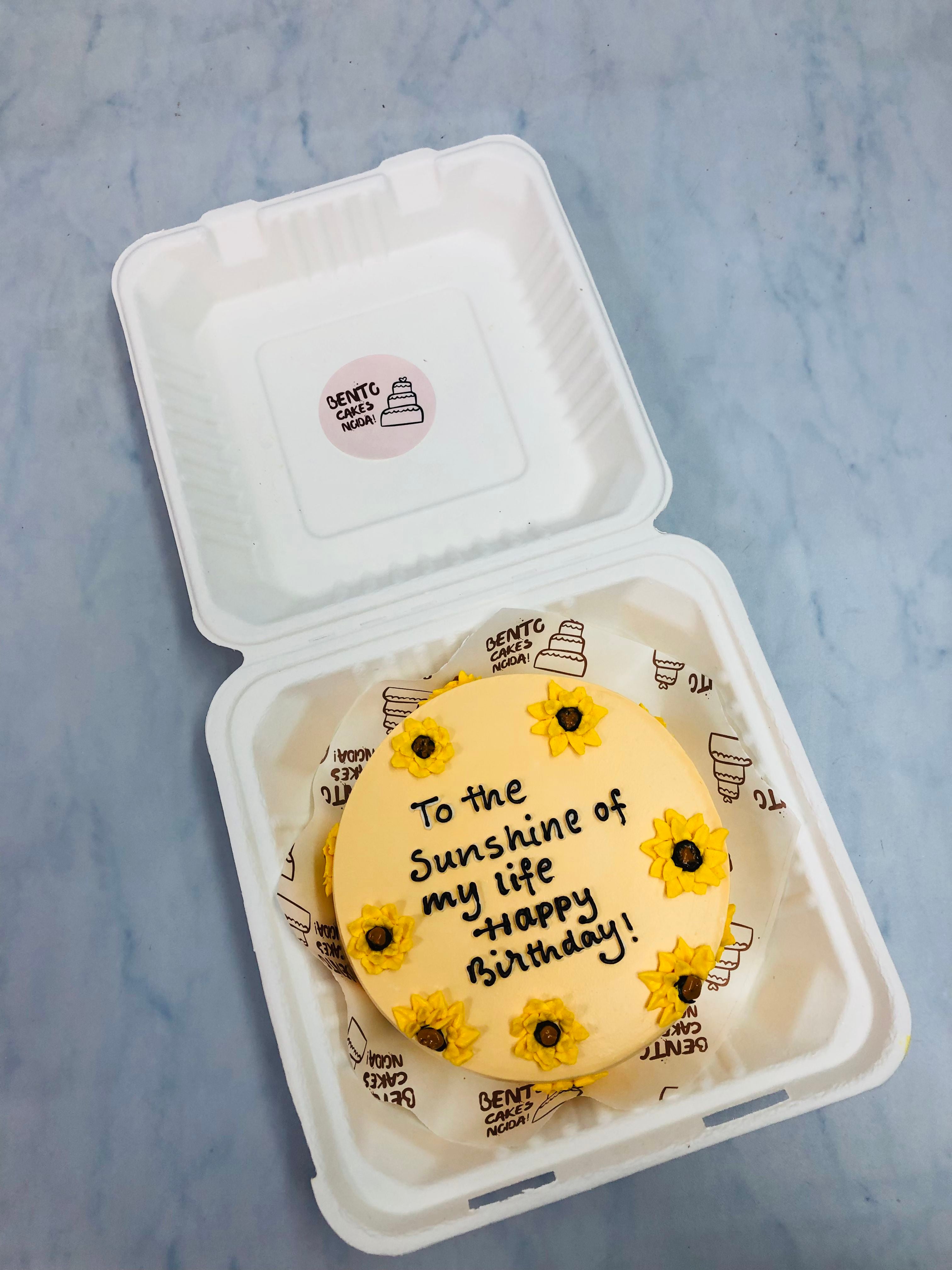 Sunflower Buttercream Bento Cake